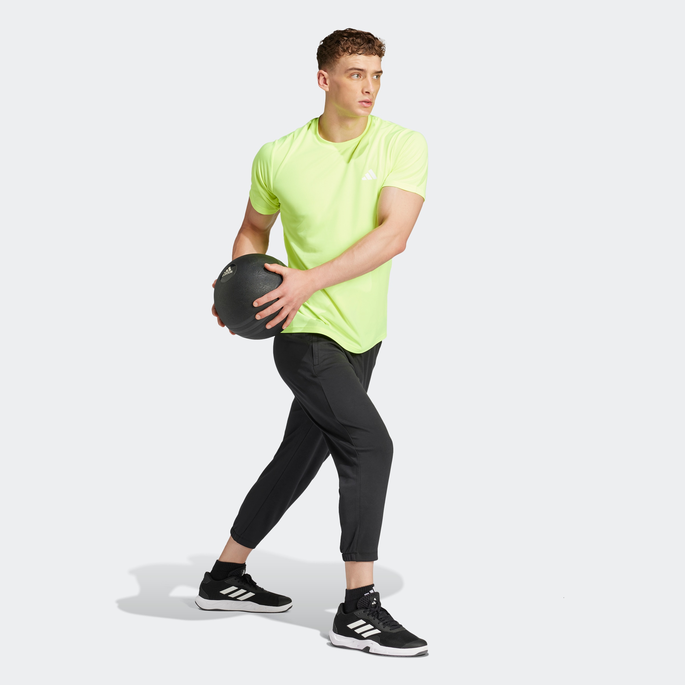 adidas Performance T-Shirt »TR-ES BASE T«, AEROREADY Technologie, Piqueoptik