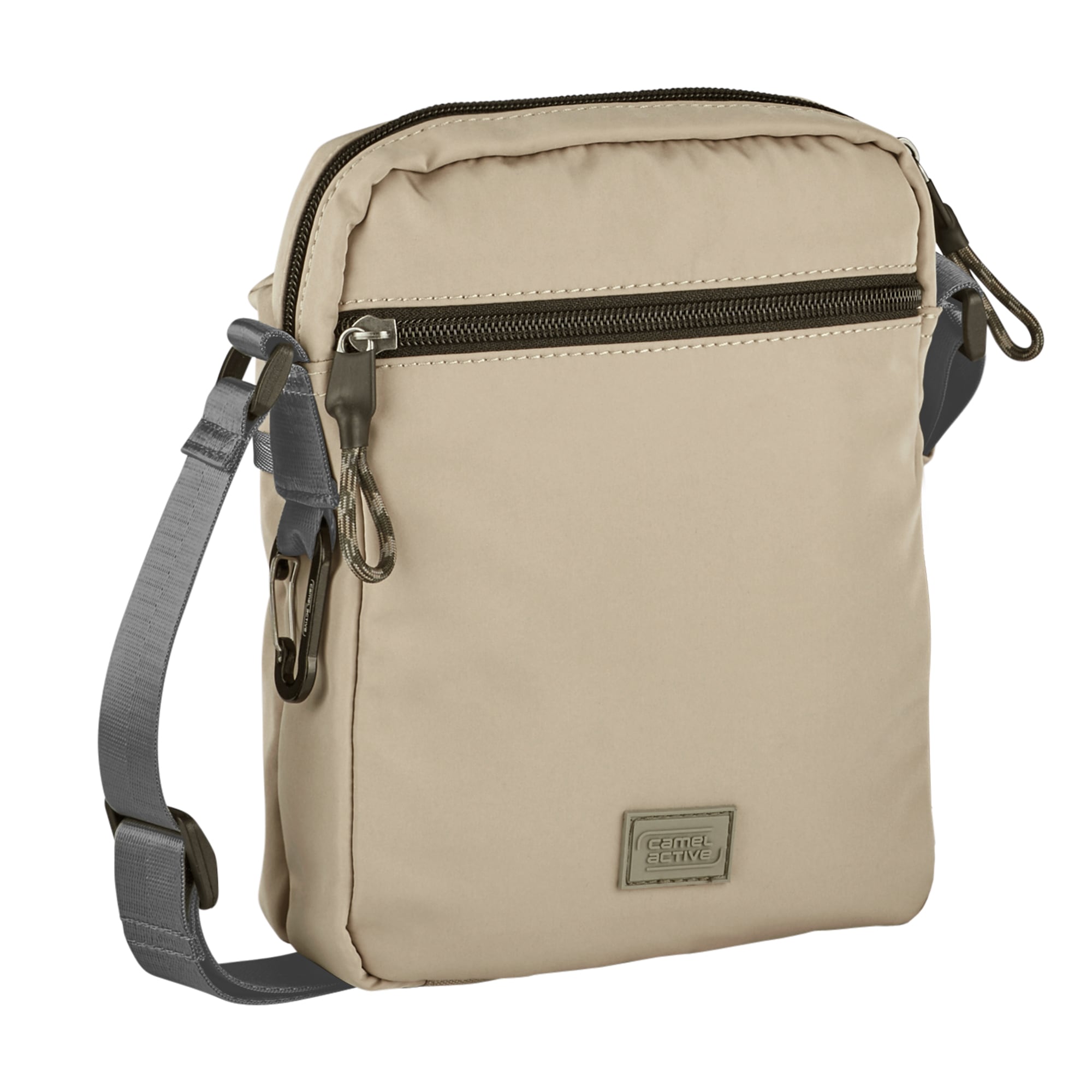 camel active Umhängetasche »Terra«, aus recyceltem Nylon und voluminös aufgesetzten Taschen