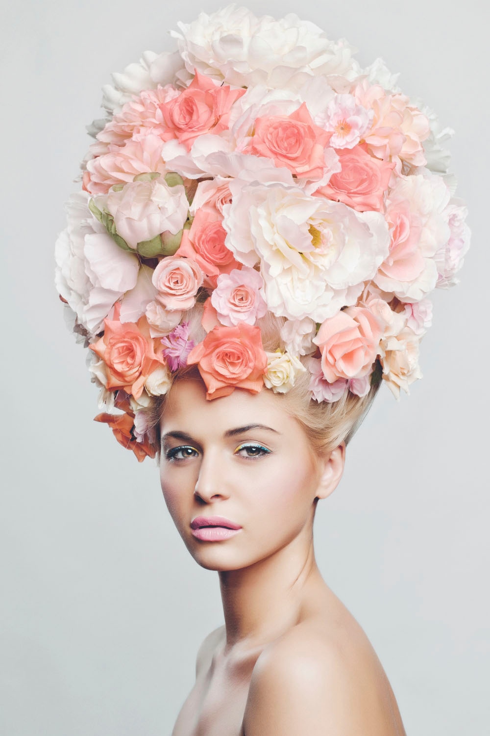 ❤ queence Acrylglasbild »Frau mit Blumenhut« kaufen im Jelmoli-Online Shop