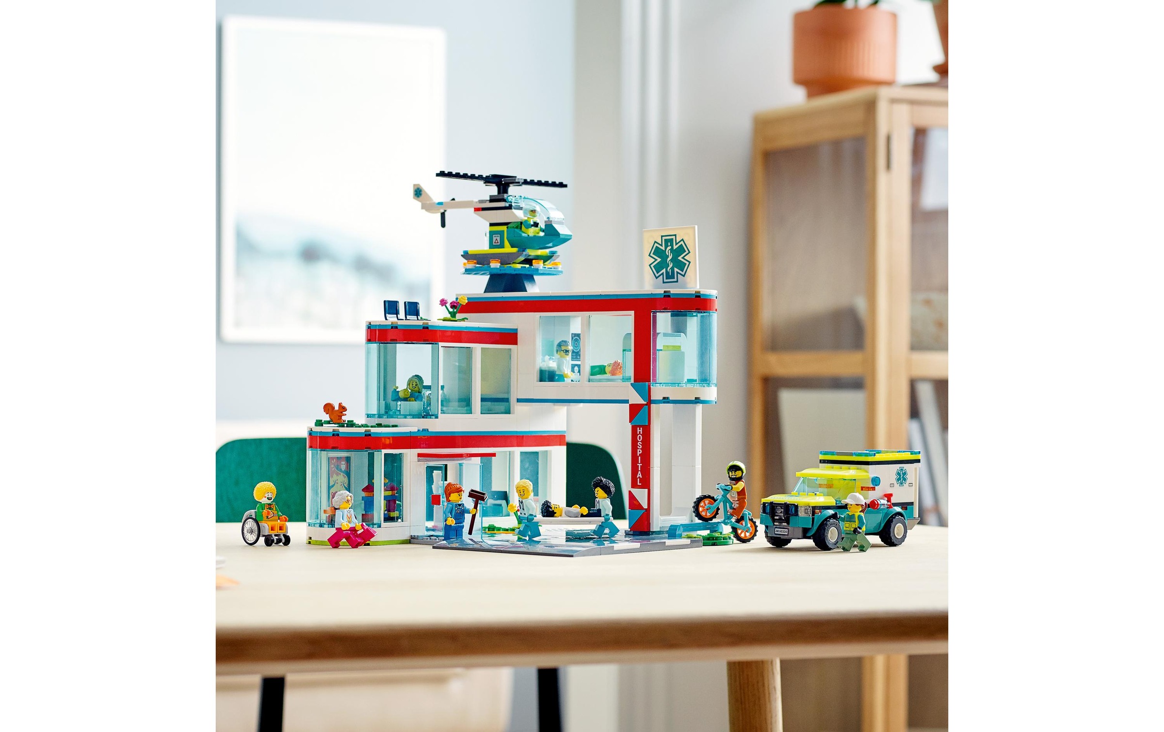 LEGO® Spielbausteine »Krankenhaus 60330«, (816 St.)