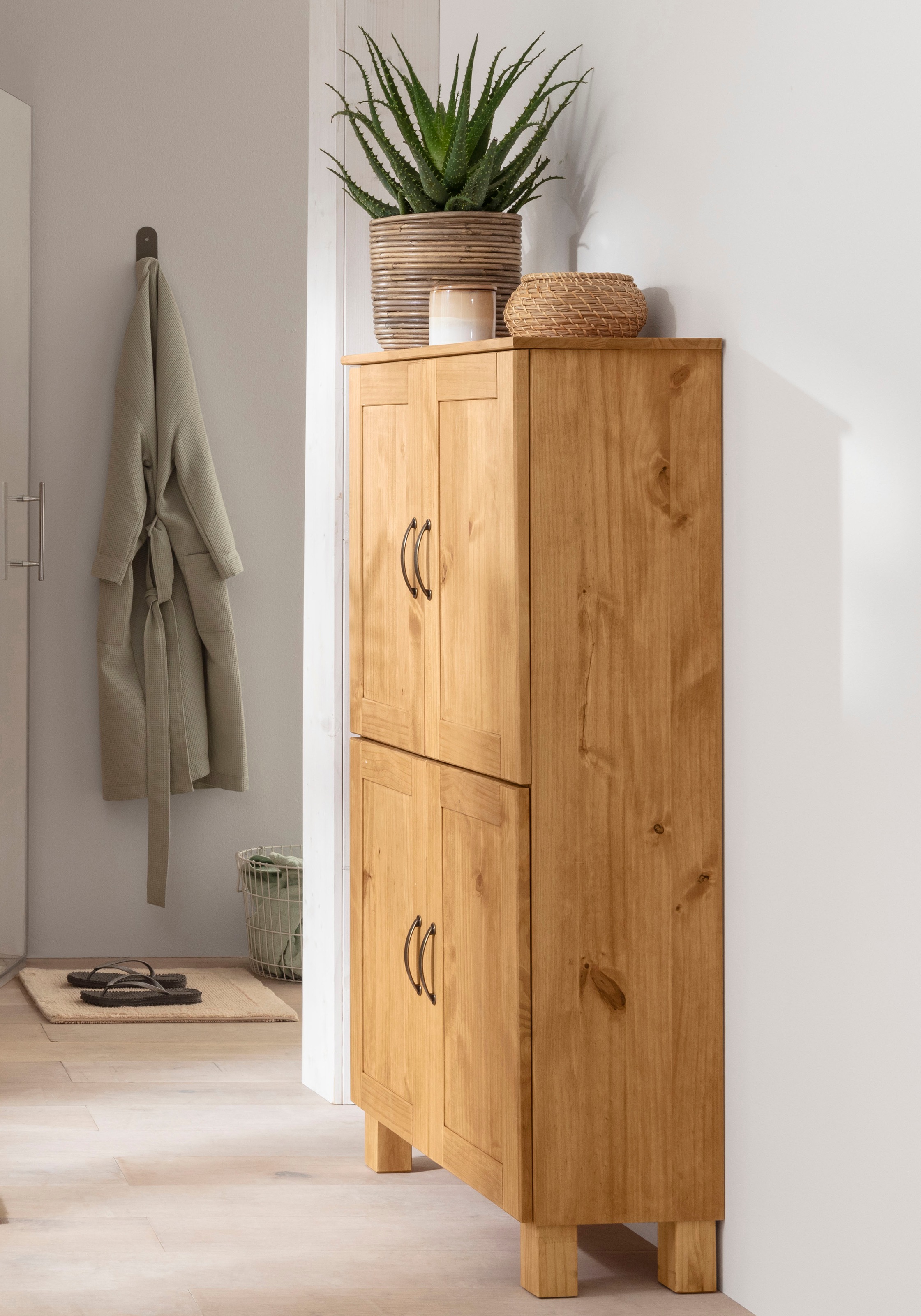Home affaire Midischrank "Rodby" FSC-zertifiziertes Massivholz, Breite 75cm, Höhe 130cm