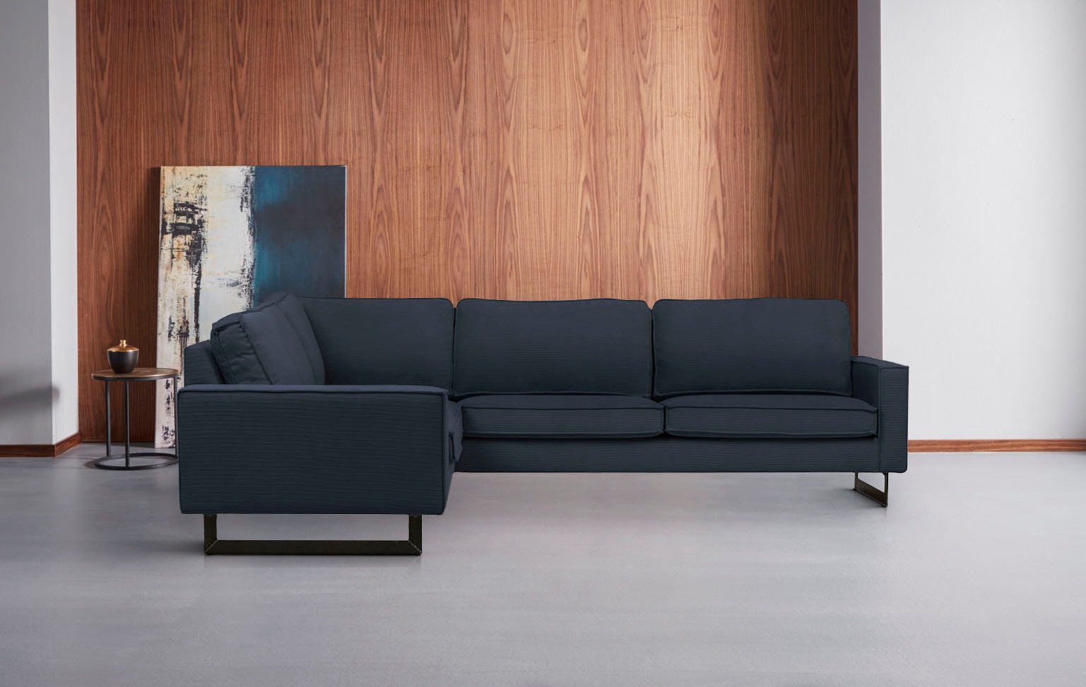 Places of Style Ecksofa »Pinto, XXL, 250/290 cm, langer Schenkel, Ottomane«, Cord, Chenille, Lederoptik, mit Keder, Metallfüsse, Wellenunterfederung