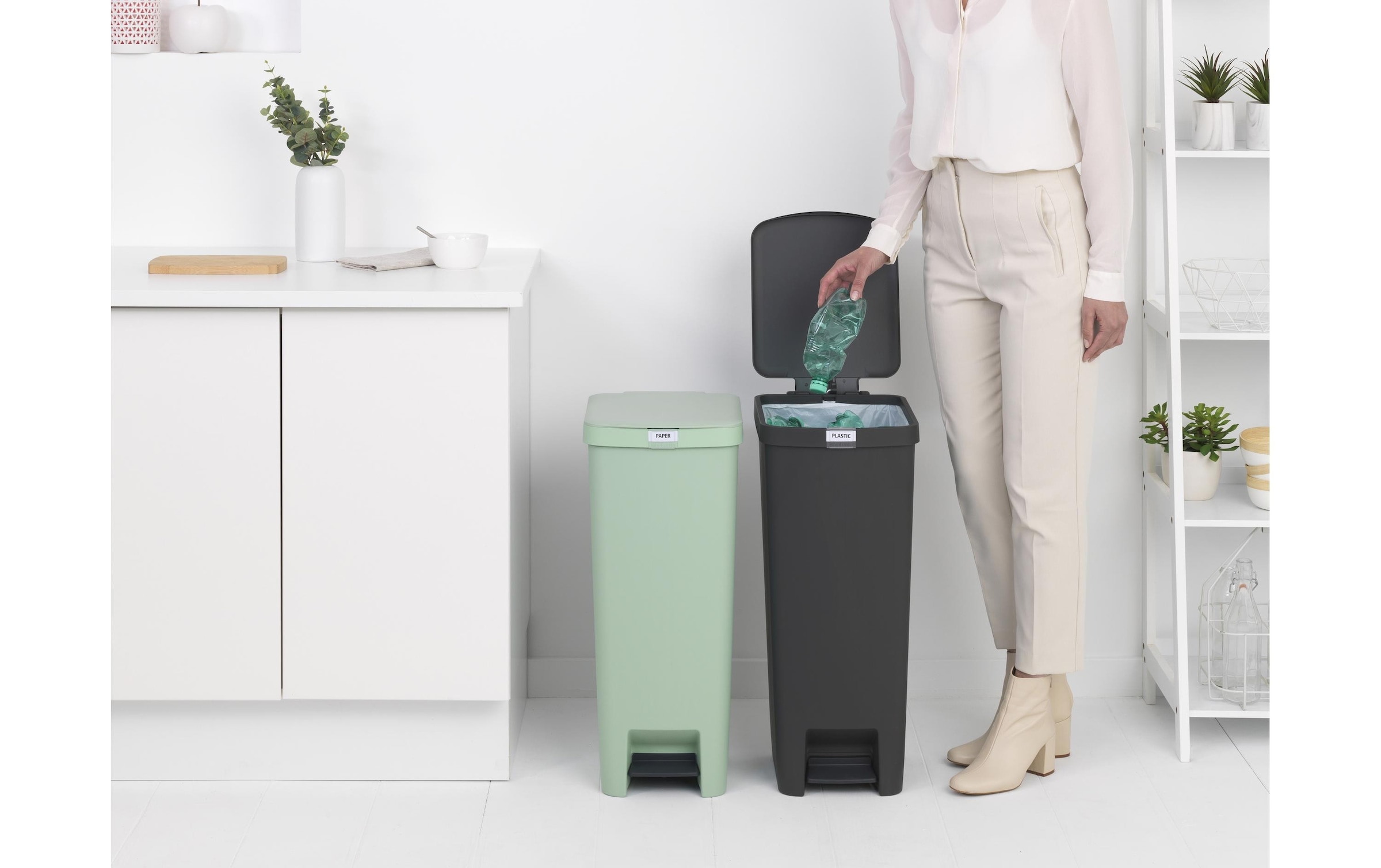 Brabantia Mülleimer »StepUp 40 l, Dunkelgrau«, 1 Behälter