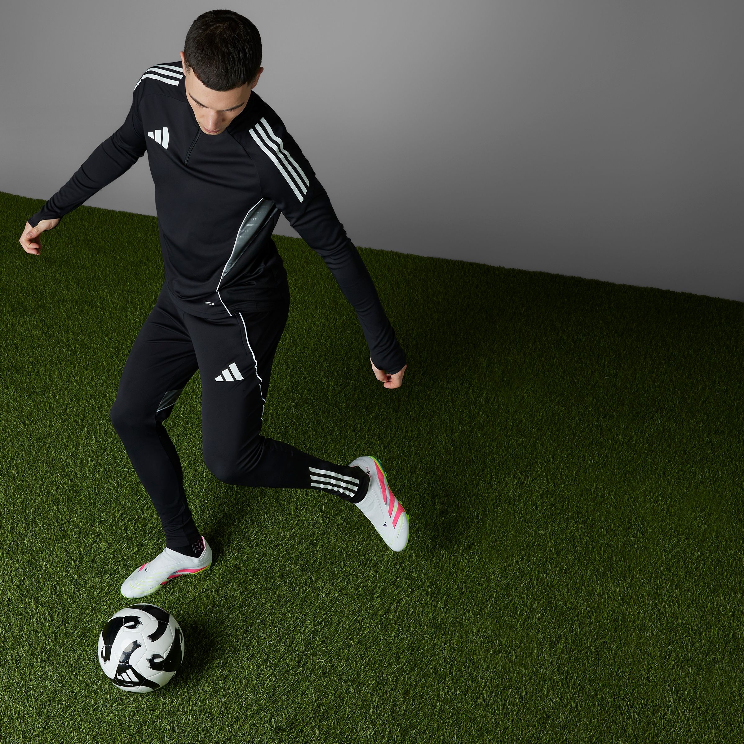 adidas Performance Fussballschuh »PREDATOR LEAGUE LACELESS FG/MG«