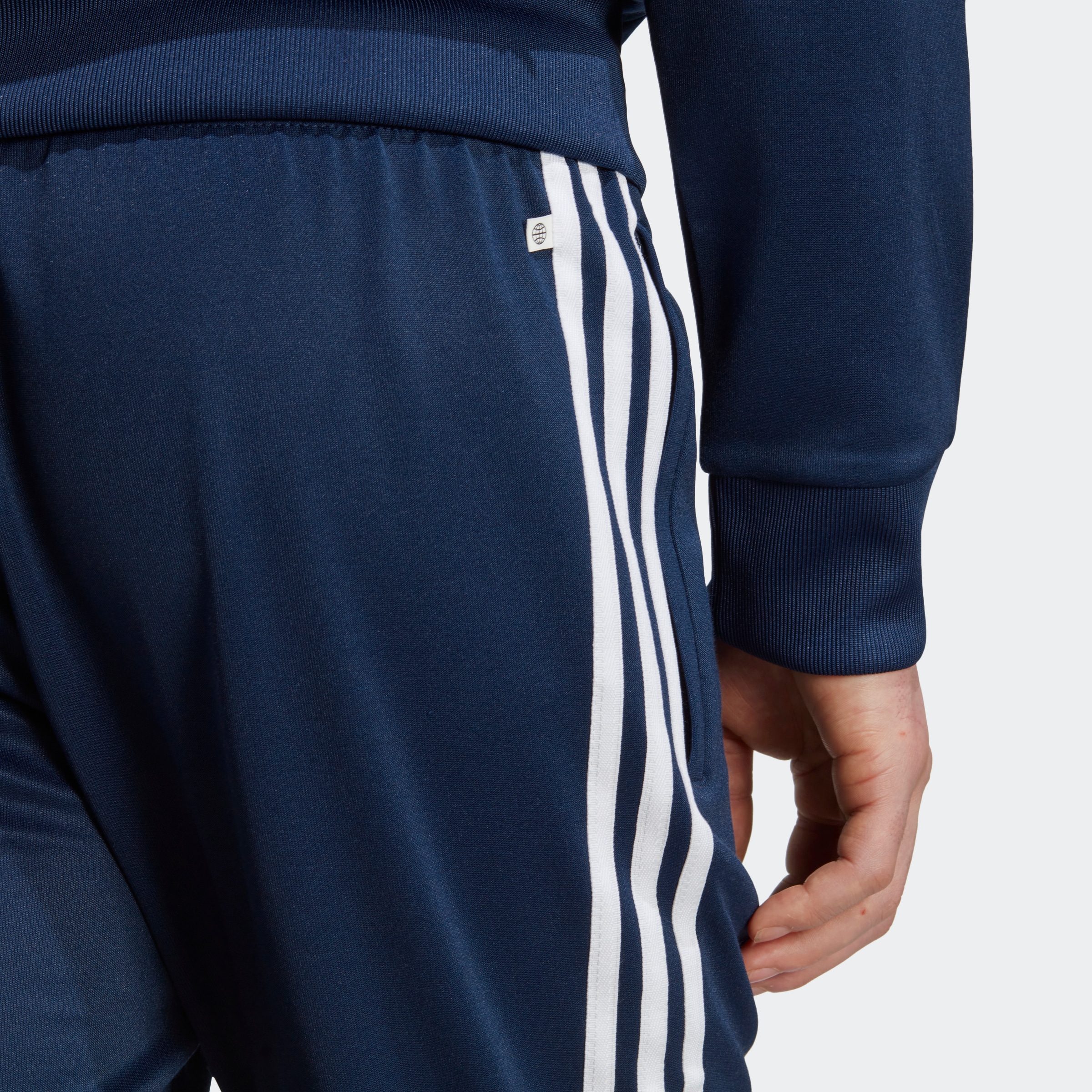 adidas Originals Sporthose »ADICOLOR CLASSICS SST«, (1 tlg.), Superstar