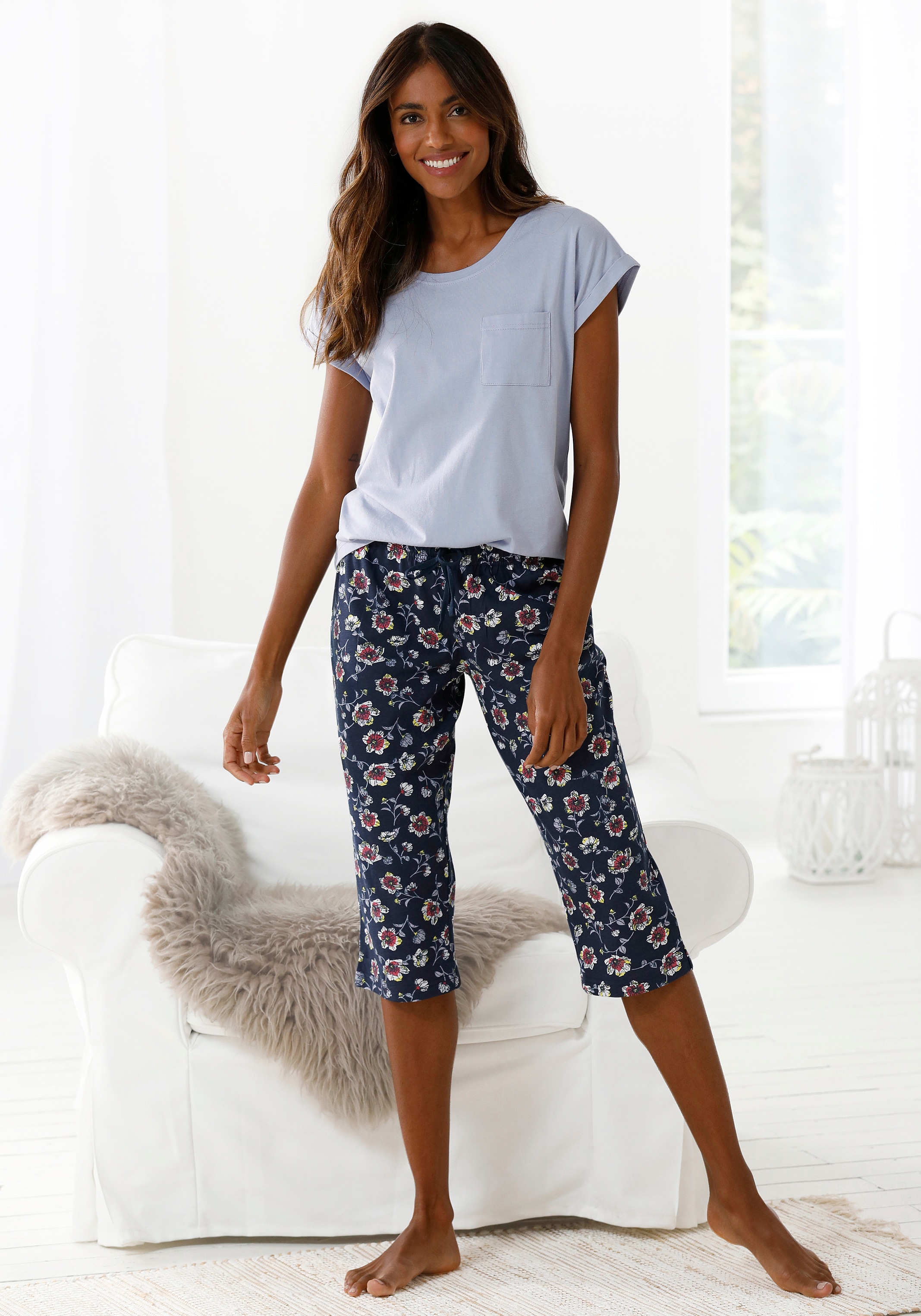 bei Schlafhose Dreams Capri-Pyjama, Vivance Schweiz gemusterter kaufen tlg., (2 Stück), 1 Jelmoli-Versand online mit