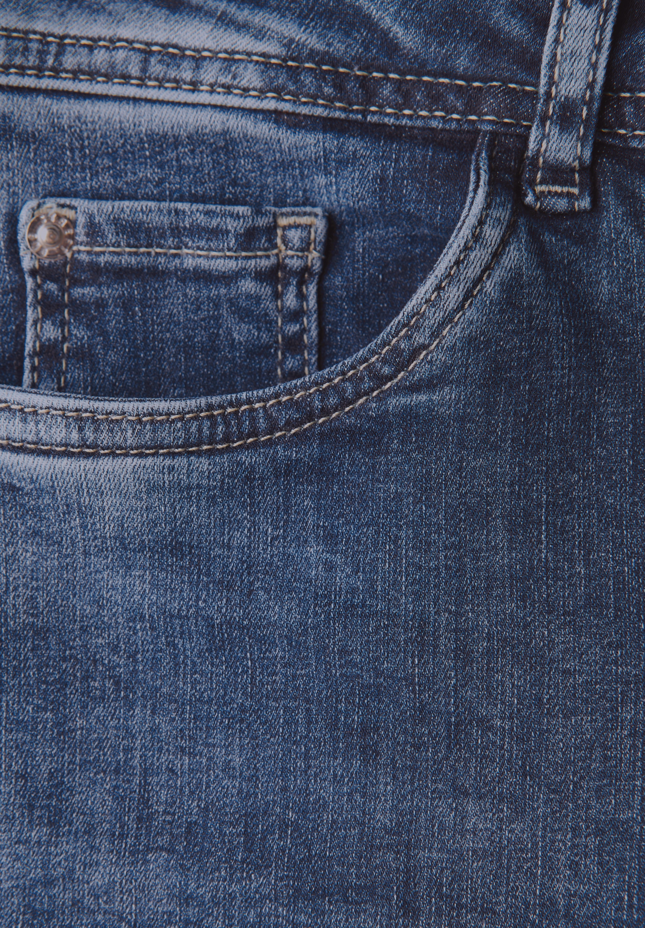 STREET ONE Slim-fit-Jeans »Style York«, mit Glitzerdetails