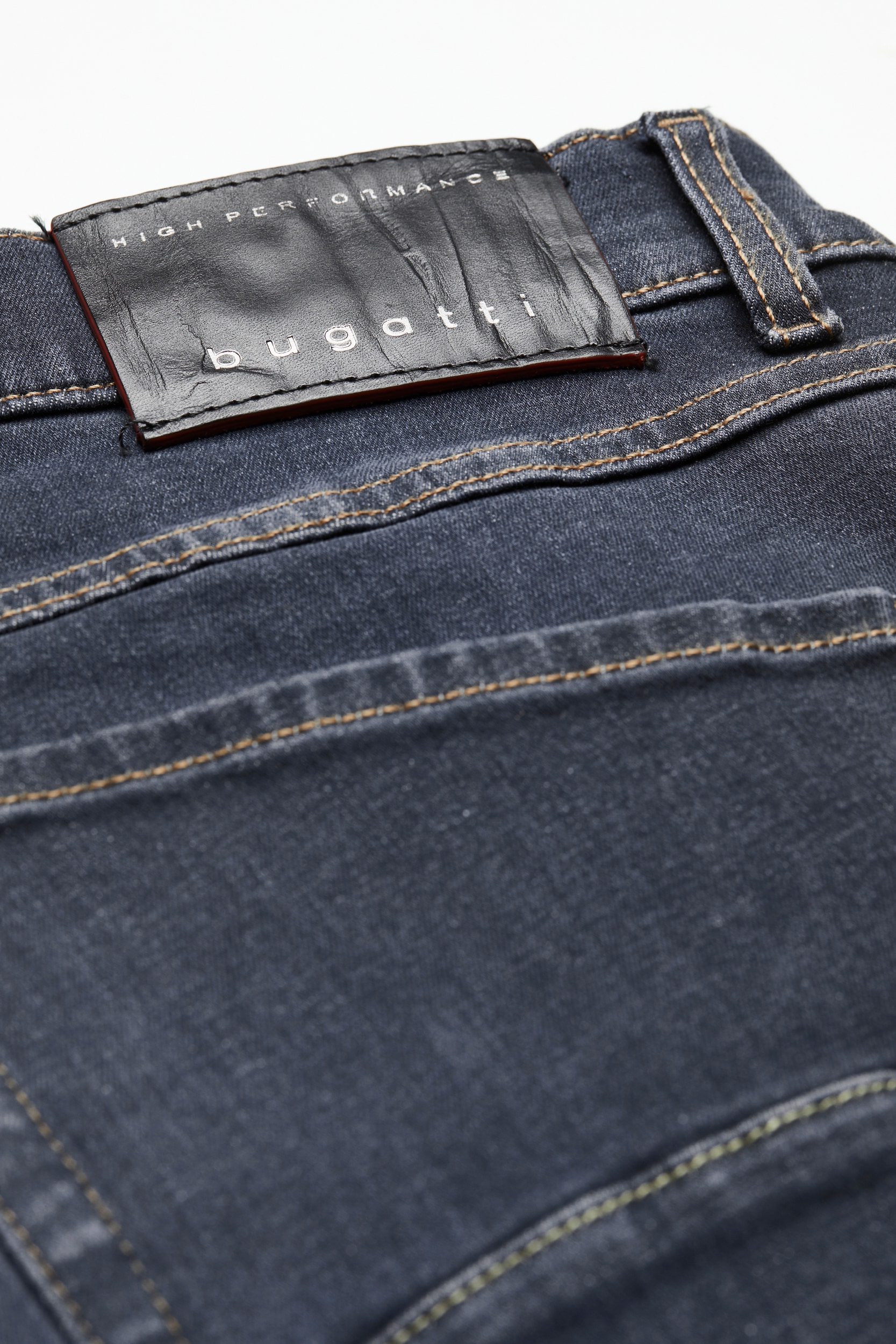 bugatti 5-Pocket-Jeans »Flexcity Denim«, mit hohem Tragekomfort