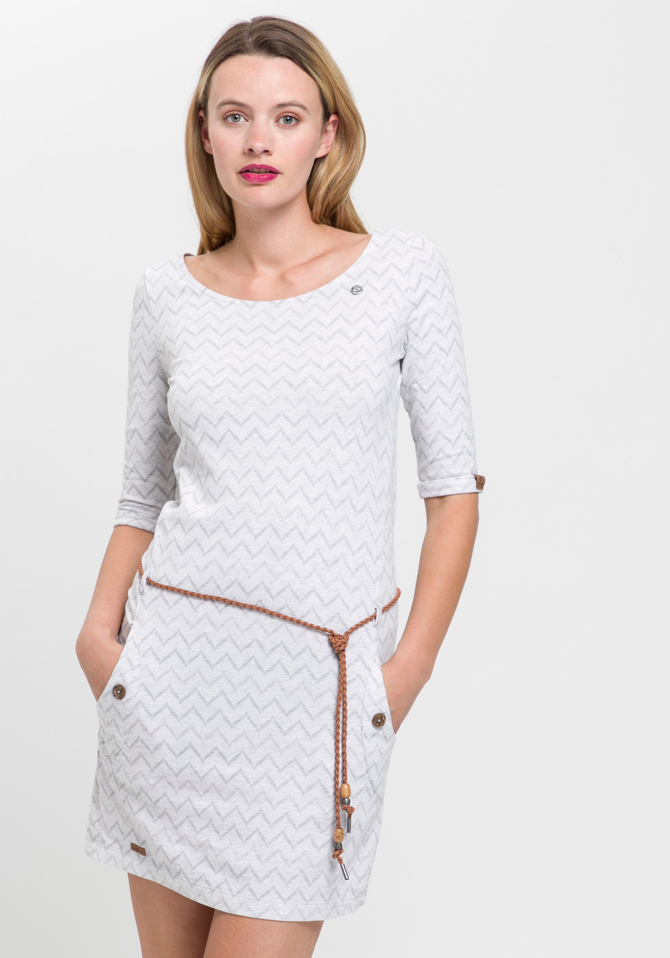 Ragwear Jerseykleid »TANYA CHEVRON O«, (2 tlg., mit abnehmbarem Gürtel), mit  Zig-Zag Allover-Druck online shoppen bei Jelmoli-Versand Schweiz