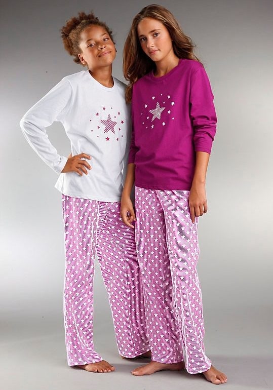 petite fleur Pyjama, (Set, 4 tlg., 2 Stück), modischer Sternendruck auf den Shirts und Hosen