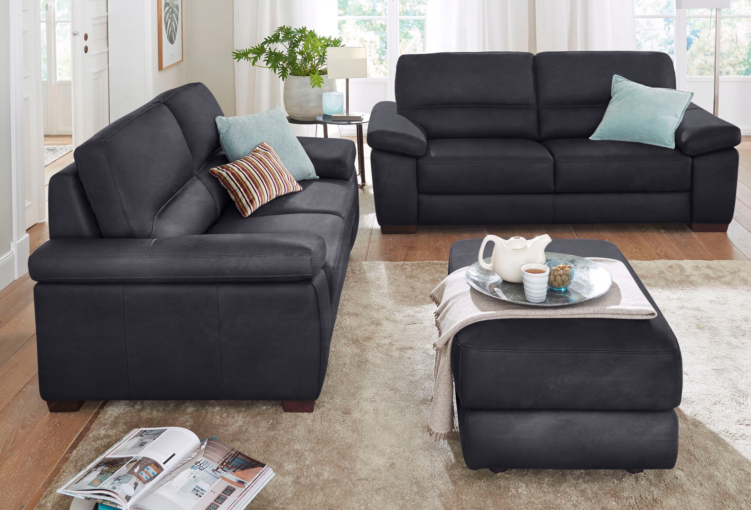 CALIA ITALIA 3-Sitzer »Gaia, Sofa im edlen Design und mit erstklassigem Sitzkomfort«, aus pflegeleichtem Luxus-Microfaser Ginevra Hydro Care