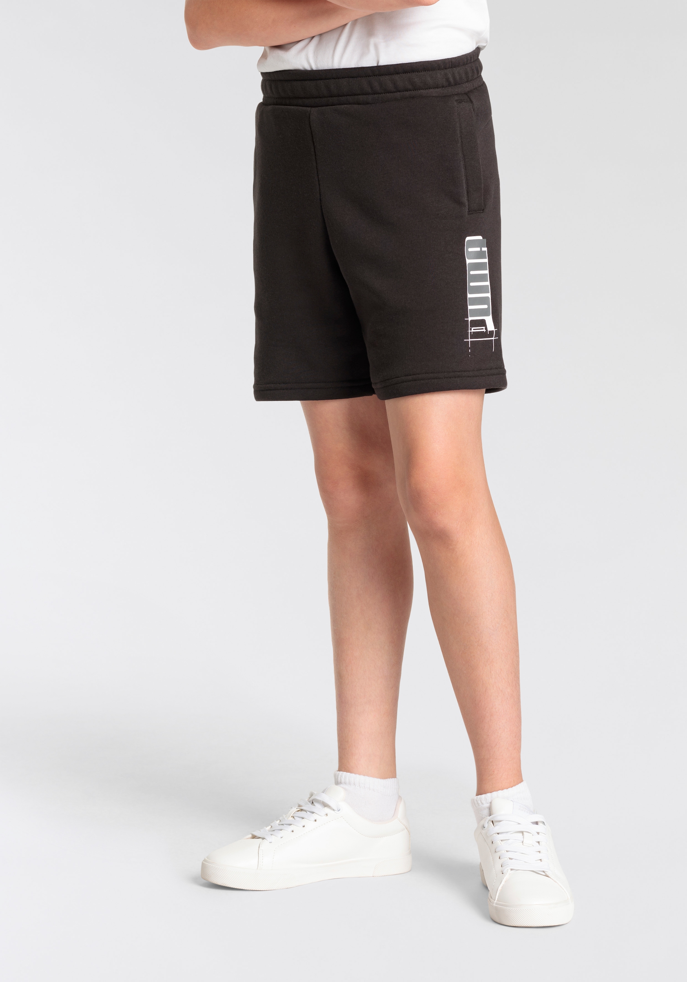 PUMA Shorts »ESS+ LOGO LAB SHORTS TR B« für Jugendliche, aus Baumwollmischung, mit Eingrifftaschen