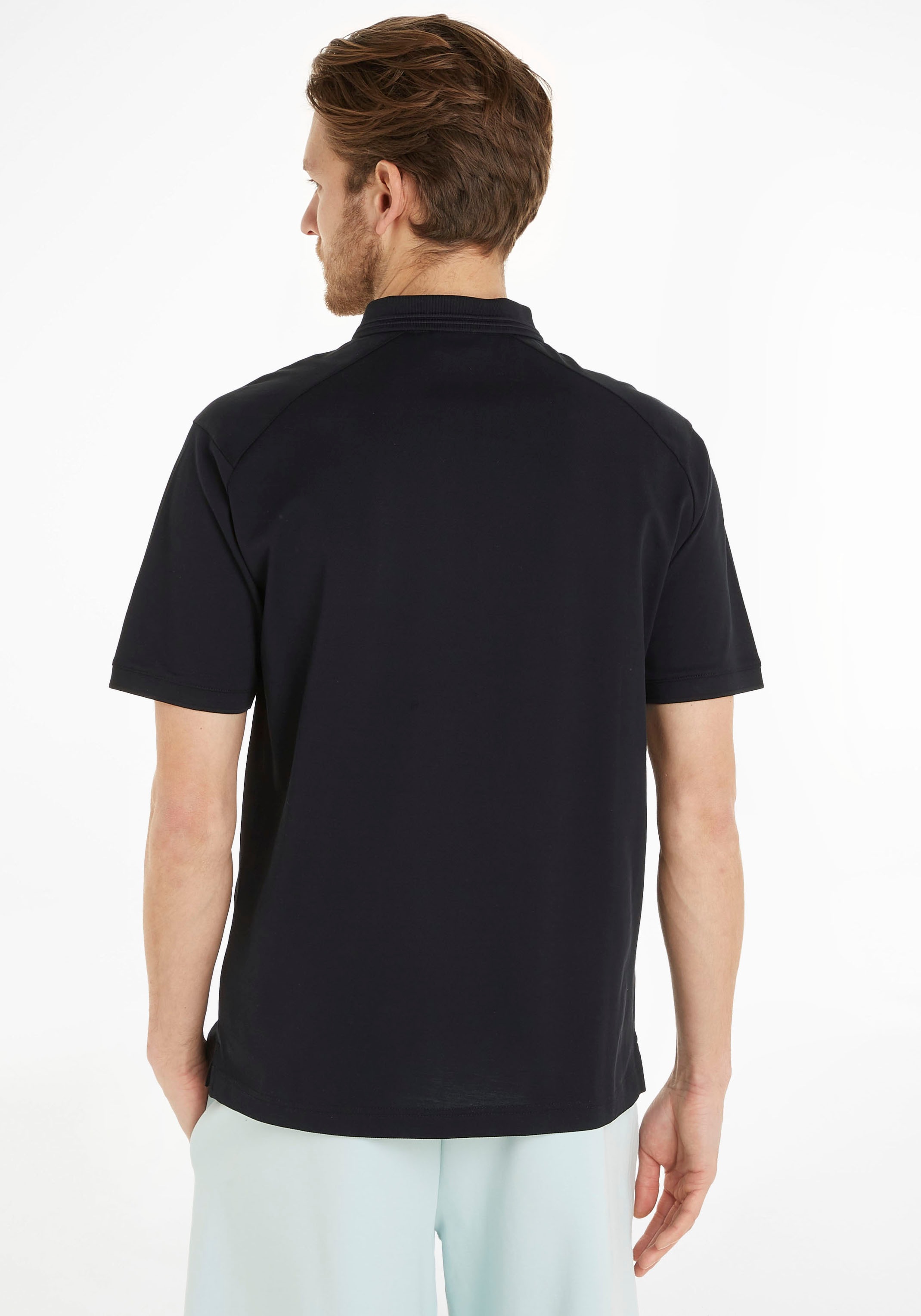 Calvin Klein Poloshirt, mit Calvin Brust Logo Klein der auf online