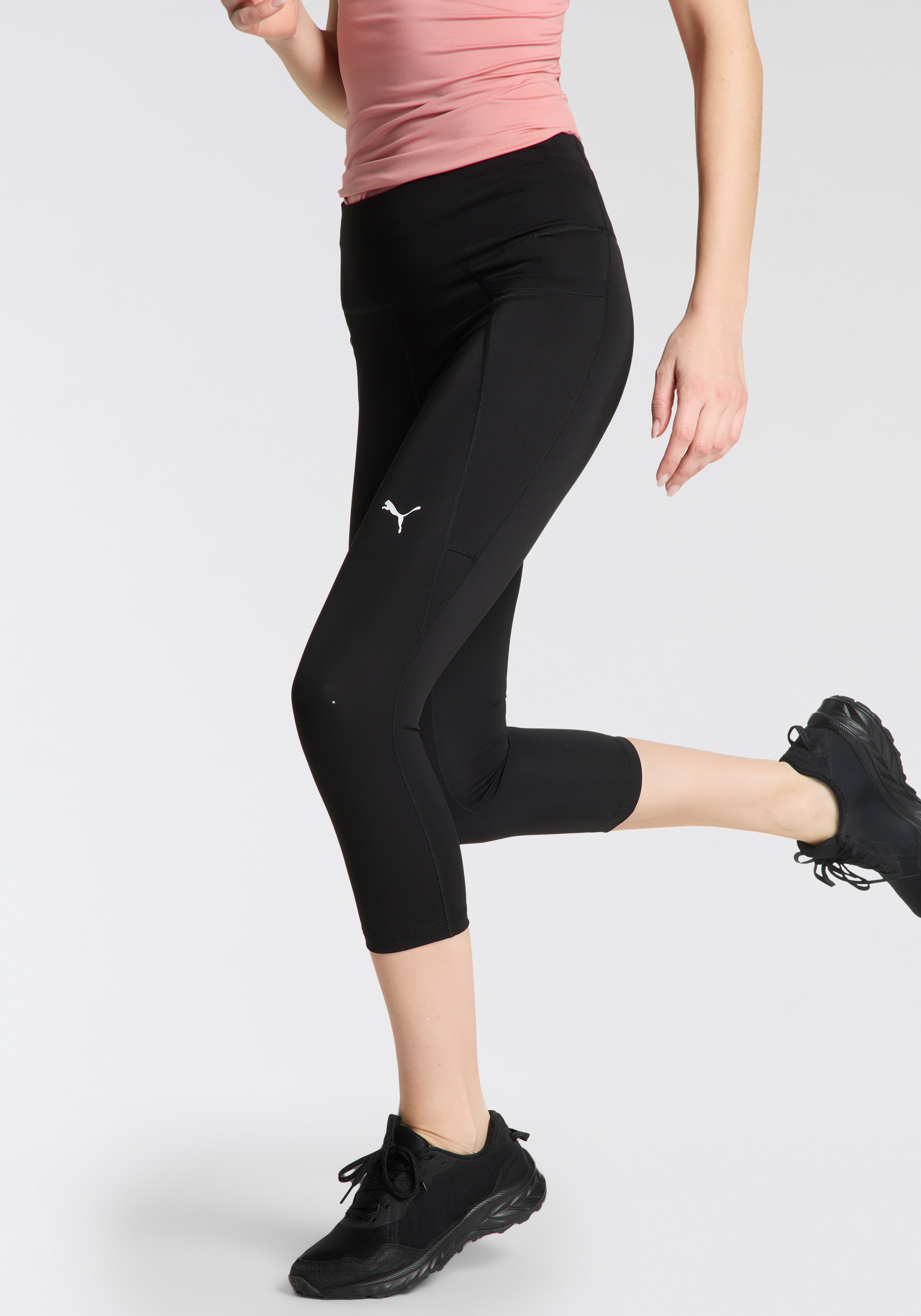 PUMA Trainingstights »W TAD ESSENTIAL HW CAPRI TIGHT« sportlicher Stil, für Fitnessstudio, mit DryCell Technologie