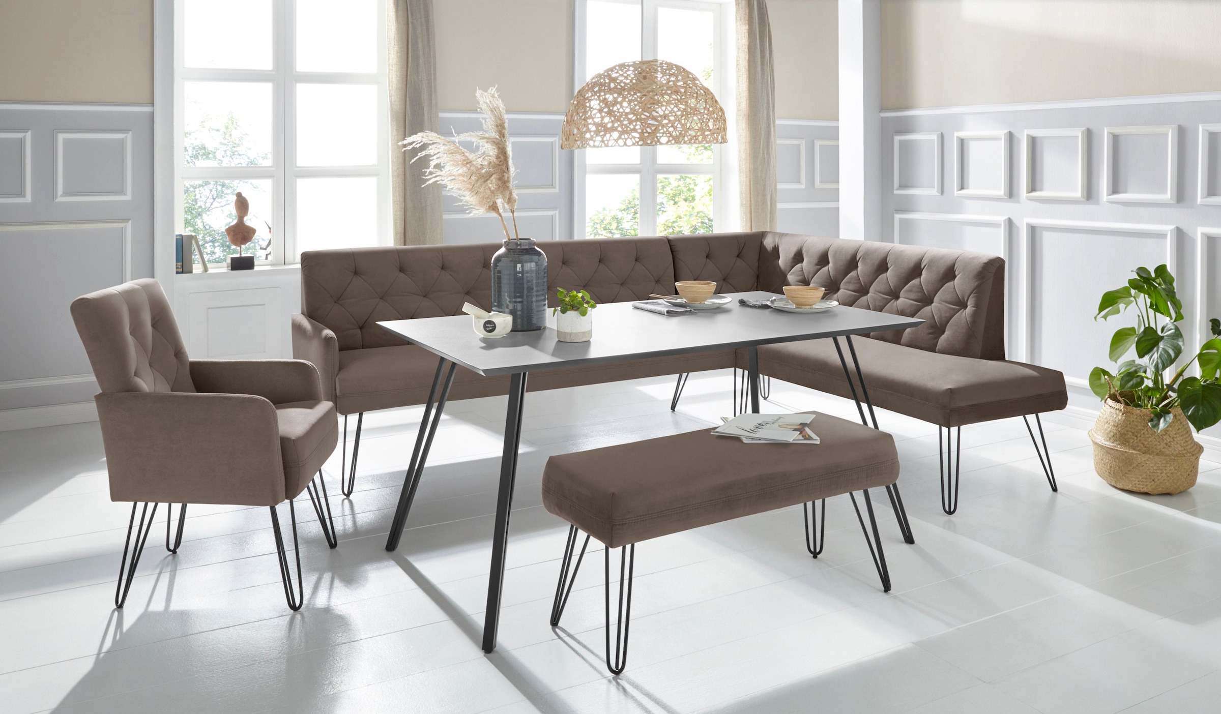 exxpo - sofa fashion Eckbank »Doppio, Chesterfield Optik, komfortabel und bequem, hohe Designfüsse«, Frei im Raum stellbar