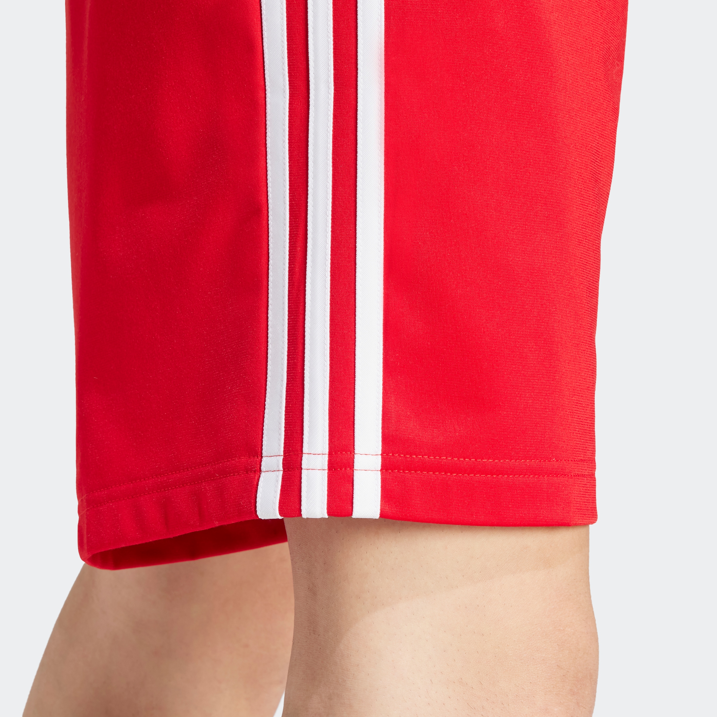 adidas Originals Shorts »FIREBIRD SHORT«, (1 tlg.)