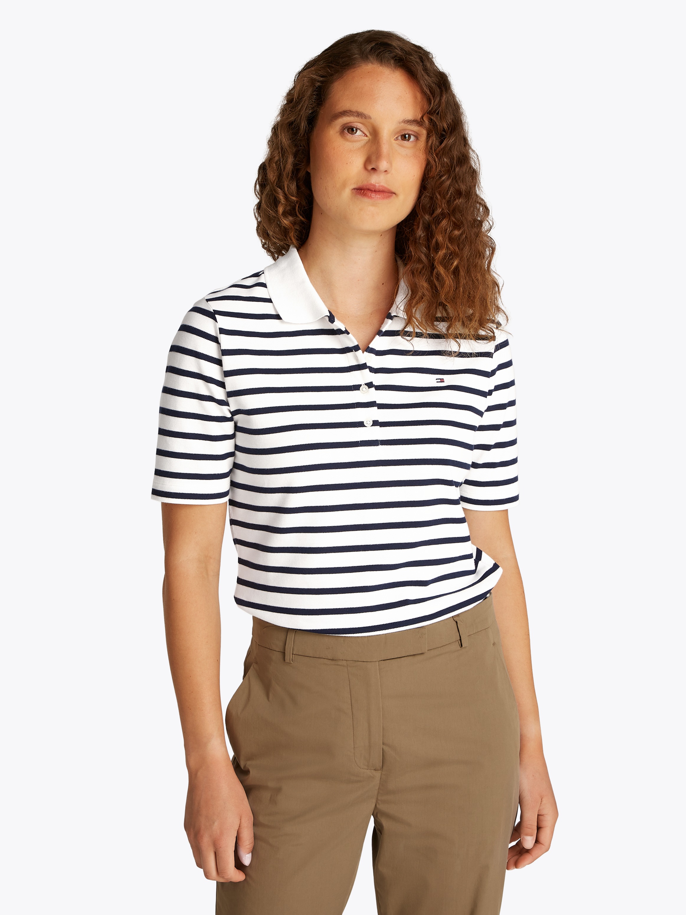 Tommy Hilfiger Poloshirt »1985 Regular Fit Pique Premium Polo« Logo-Stickerei, mit Seitenschlitzen