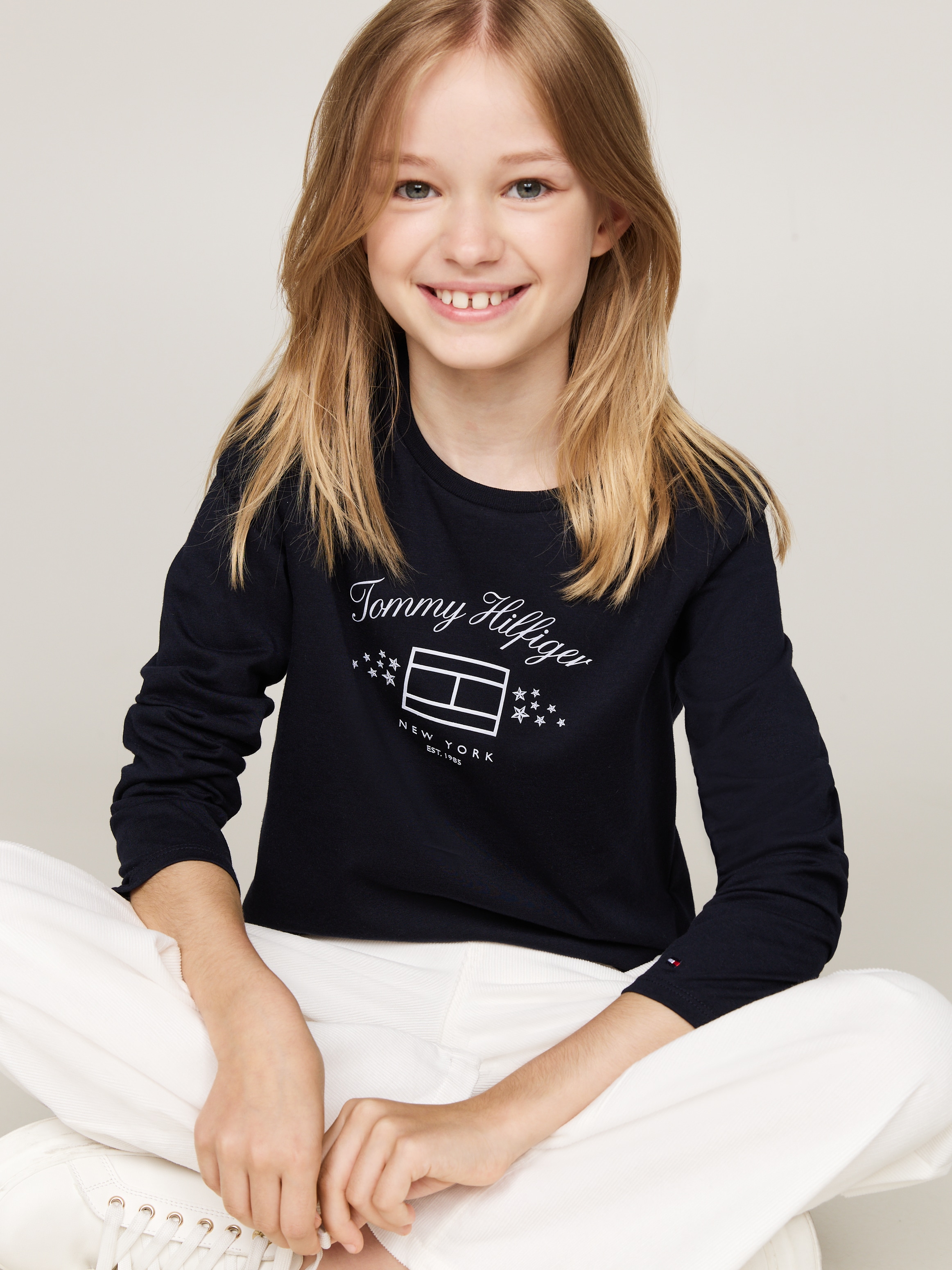 Tommy Hilfiger Sweatshirt »TH STARS FLAG PRINT TEE LS«, mit grossem Logo-Druck