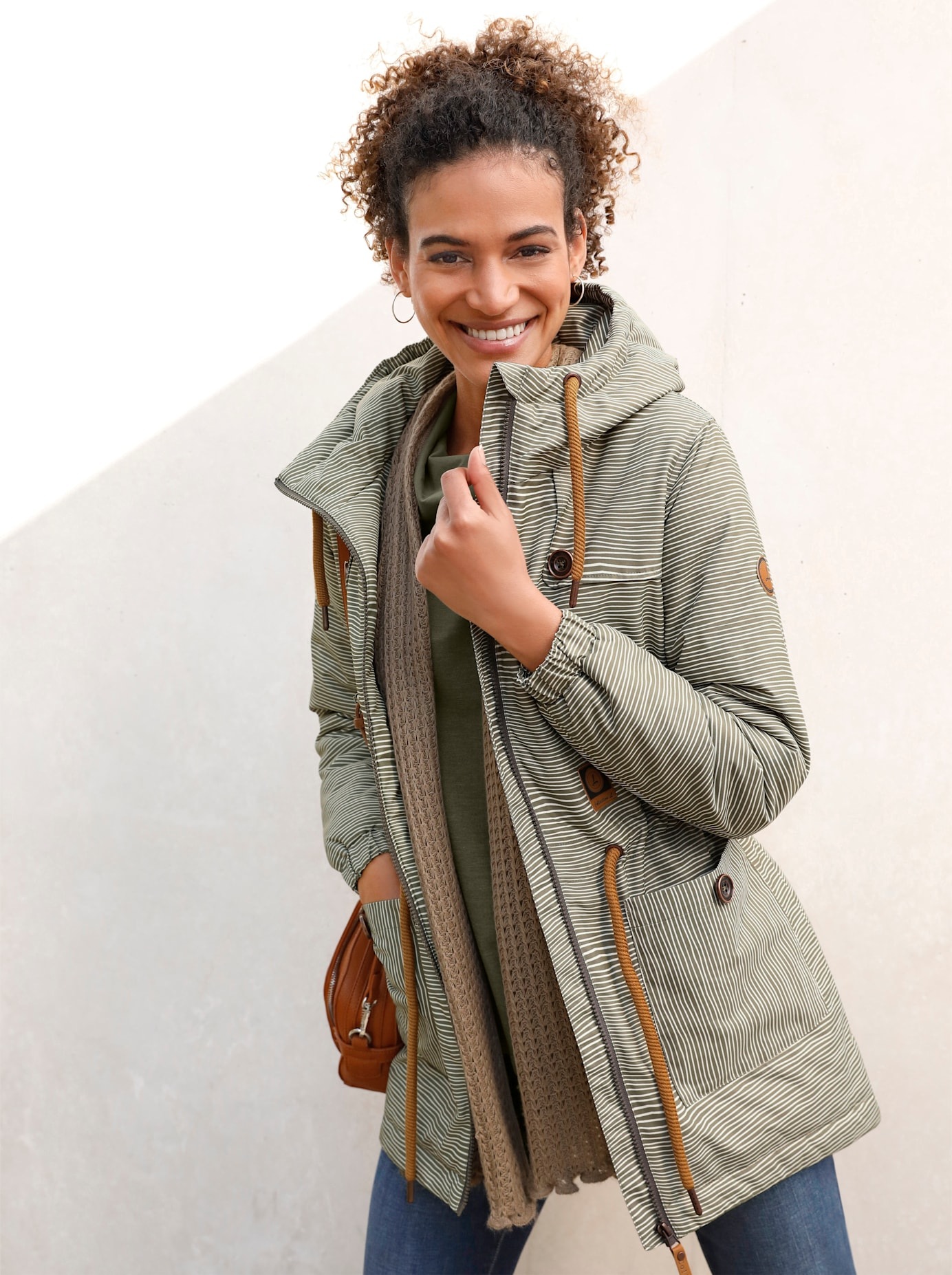 Casual Looks Anorak mit Kapuze
