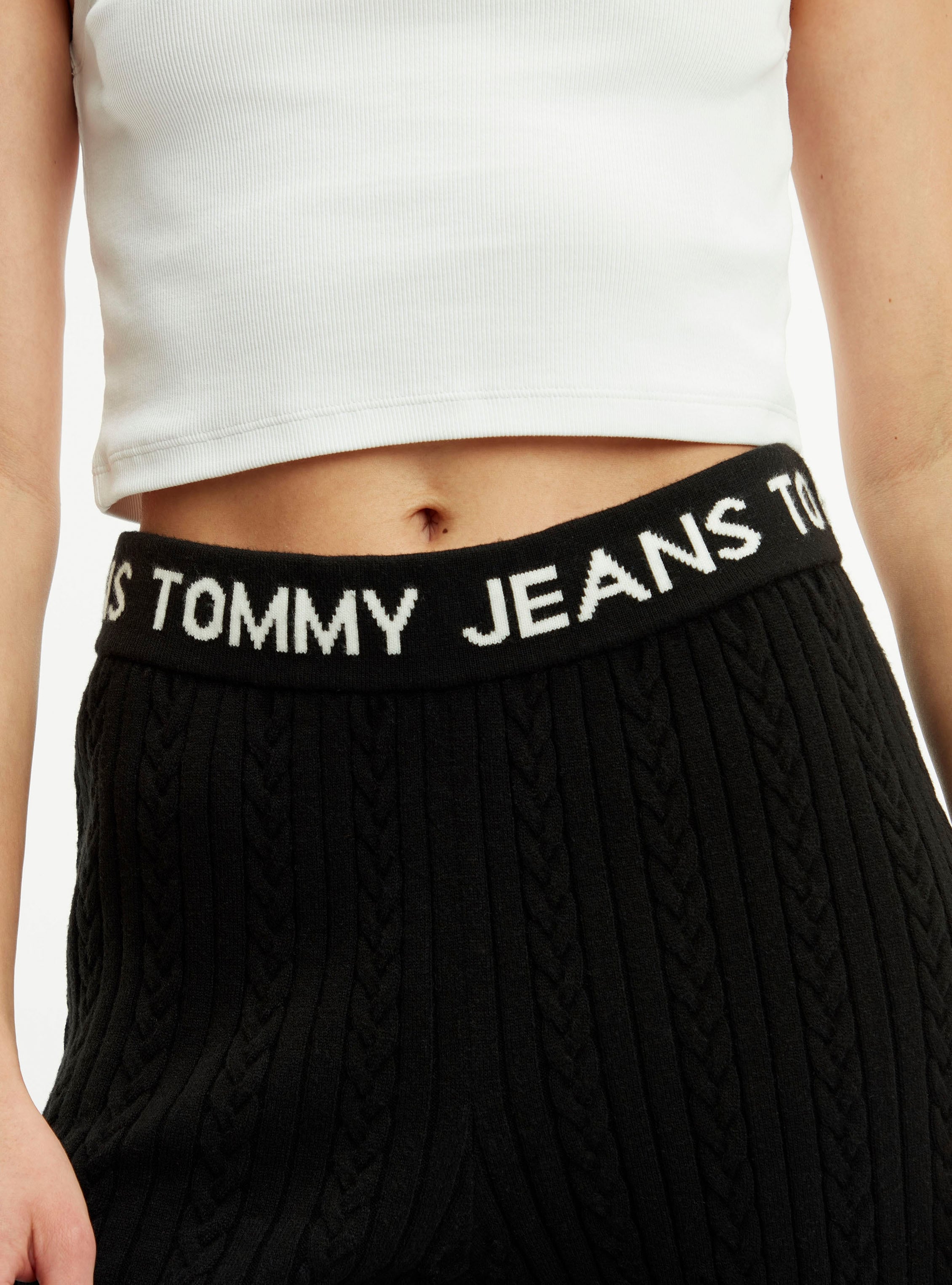 Jeans Logo-Stickerei Strickhose Jeans | kaufen Jelmoli-Versand KNIT Tommy Tommy online PANTS«, CABLE mit »TJW