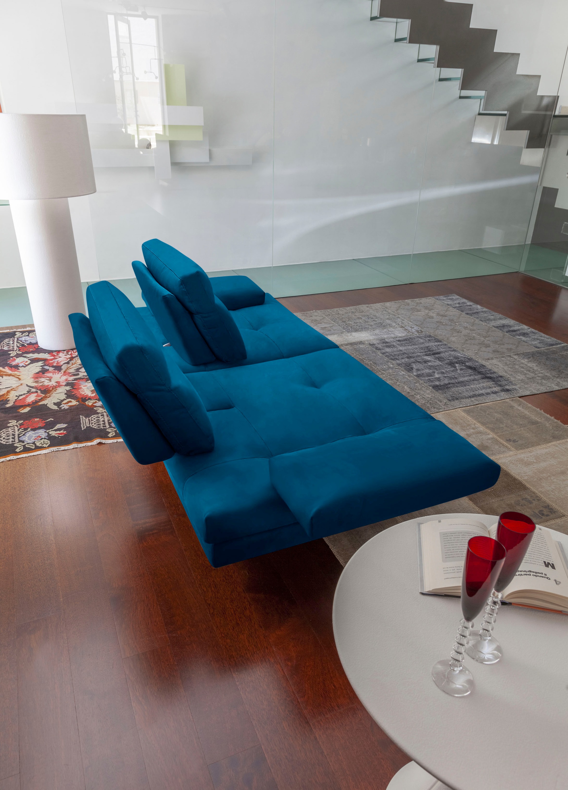 CALIA ITALIA 3,5-Sitzer »Toby Wing, italienisches Designsofa, super bequem, Megasofa«, inkl. Sitztiefenverstellung und Armteilfunktion, Füsse in Schwarz matt