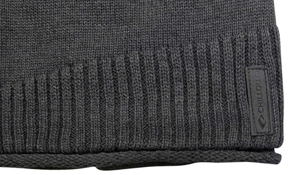 chillouts Beanie »Etienne Hat«, mit dezentem Logo-Schriftzug