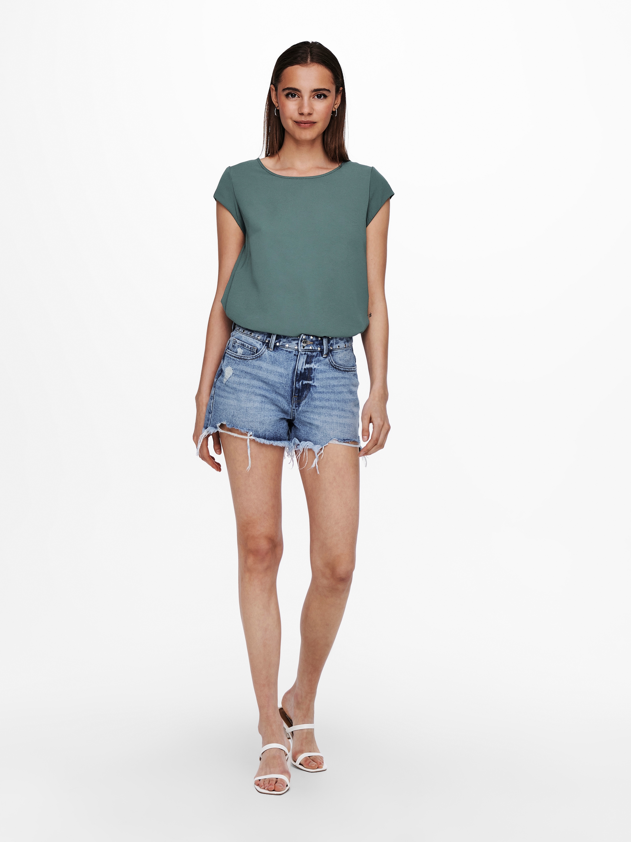 ONLY Kurzarmbluse »ONLVIC – feminines Blusenshirt in lockerer Form«, regular fit, Web, Kunstfaser, Rundhals, unifarben