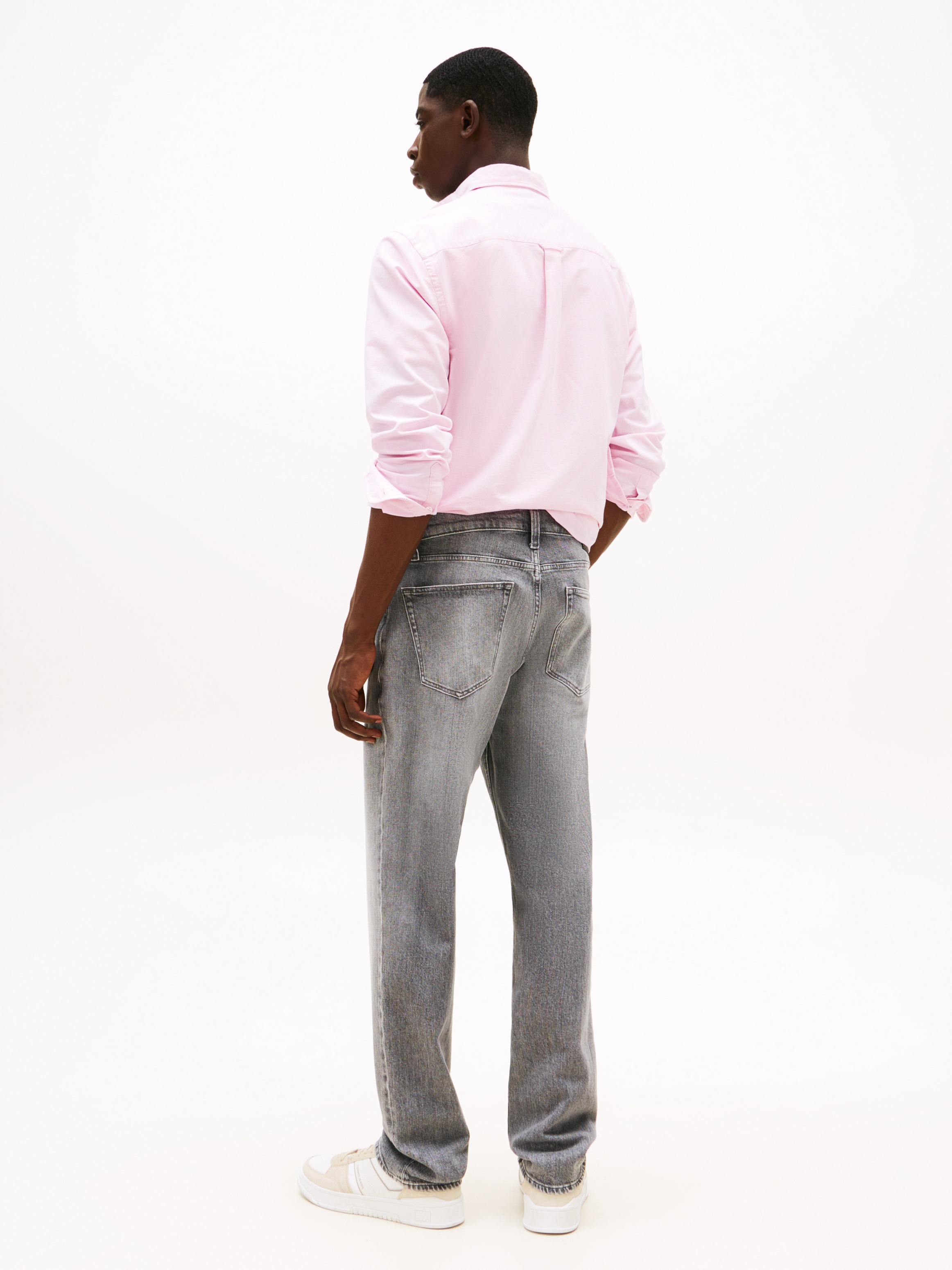 Tommy Jeans Slim-fit-Jeans »Ryan Regular Slim Straight«, Slim‑Straight‑Jeans aus hochwertigem Denim regulärer Leibhöhe
