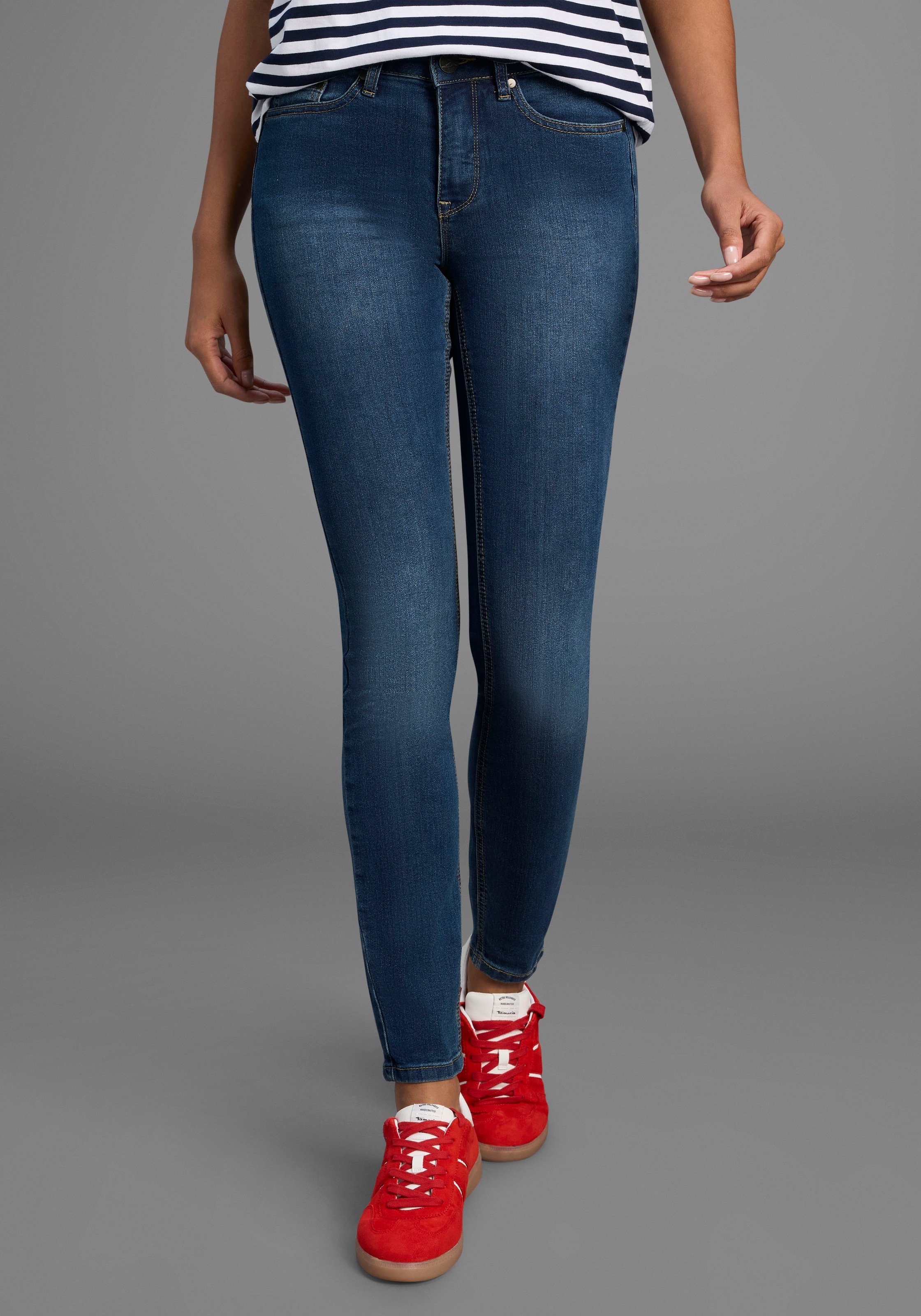 Arizona Slim-fit-Jeans »Shaping« enge Passform, Röhrenjeans, Used-Look-Waschung, hohe Leibhöhe