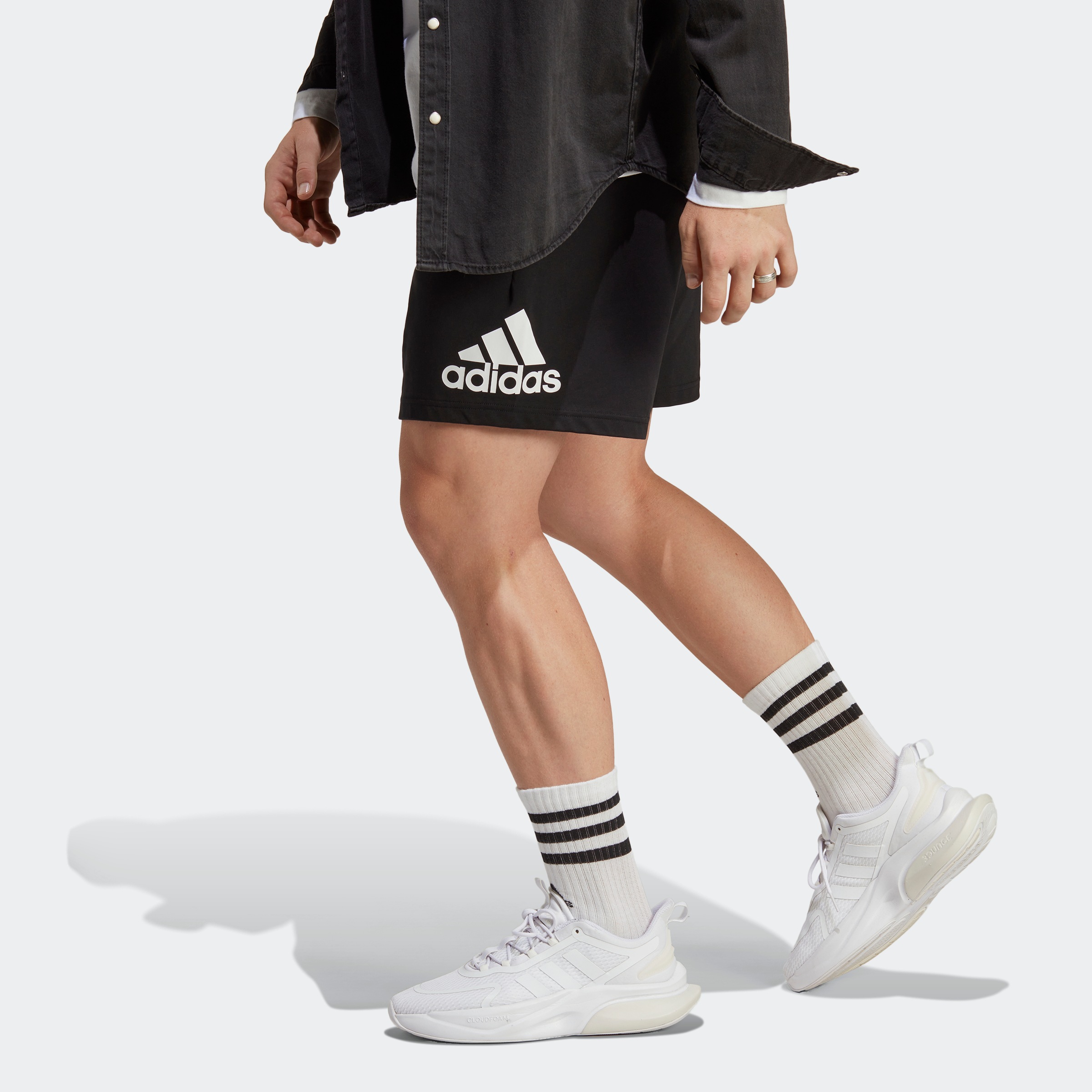 adidas Sportswear Shorts »ESSENTIALS LOGO«, (1 tlg.)