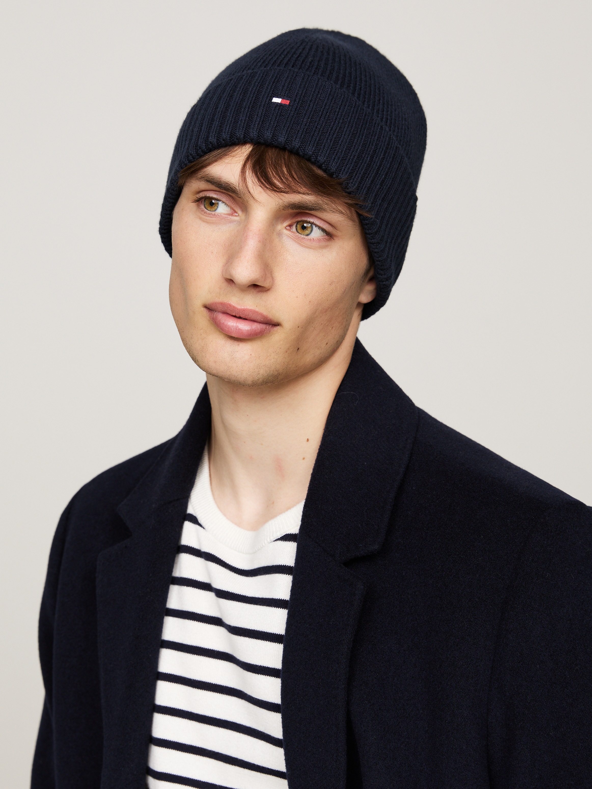 Tommy Hilfiger Strickmütze »TH FLAG PIMA COTTON BEANIE«, mit Logostickerei
