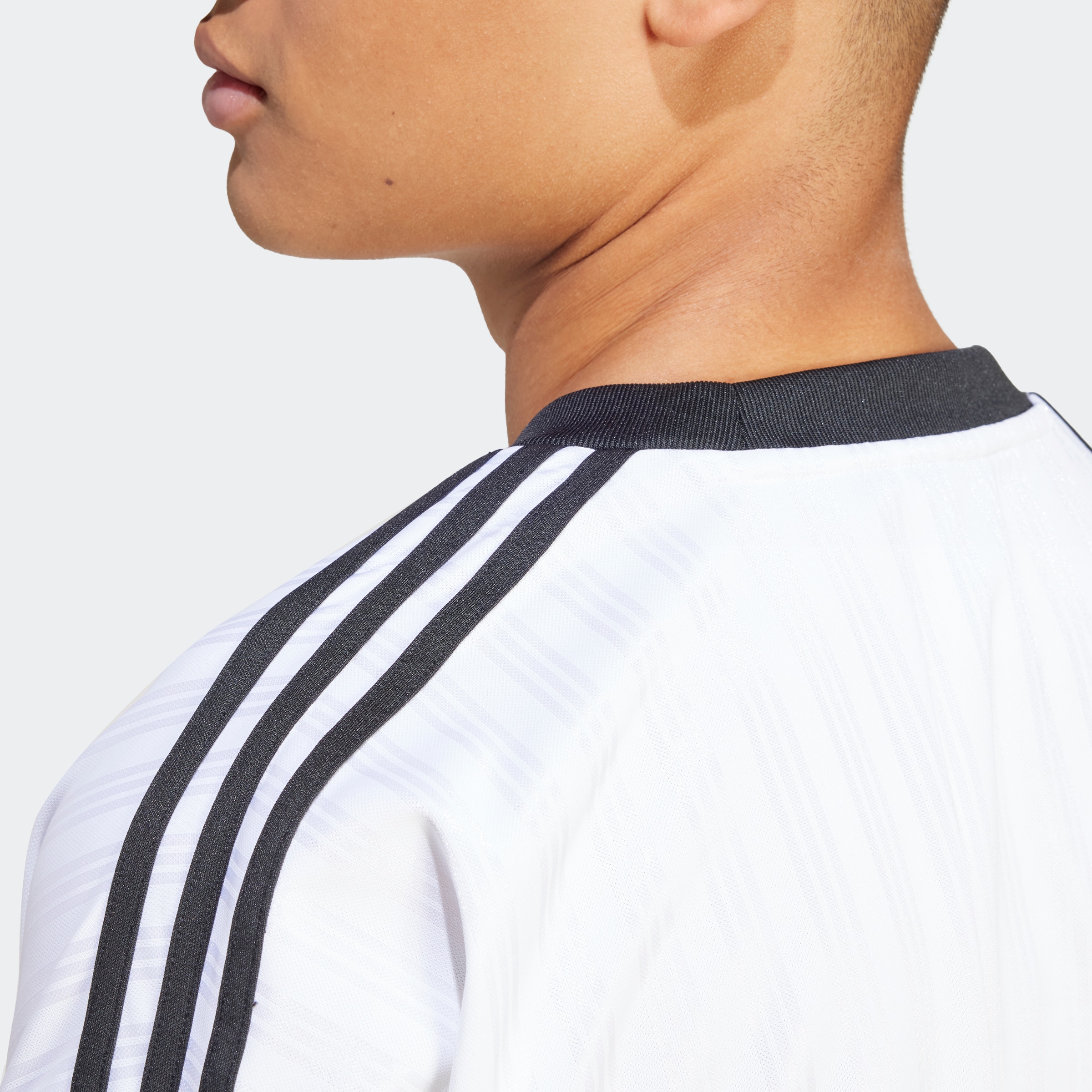 adidas Originals T-Shirt »ADICOLOR POLY T«