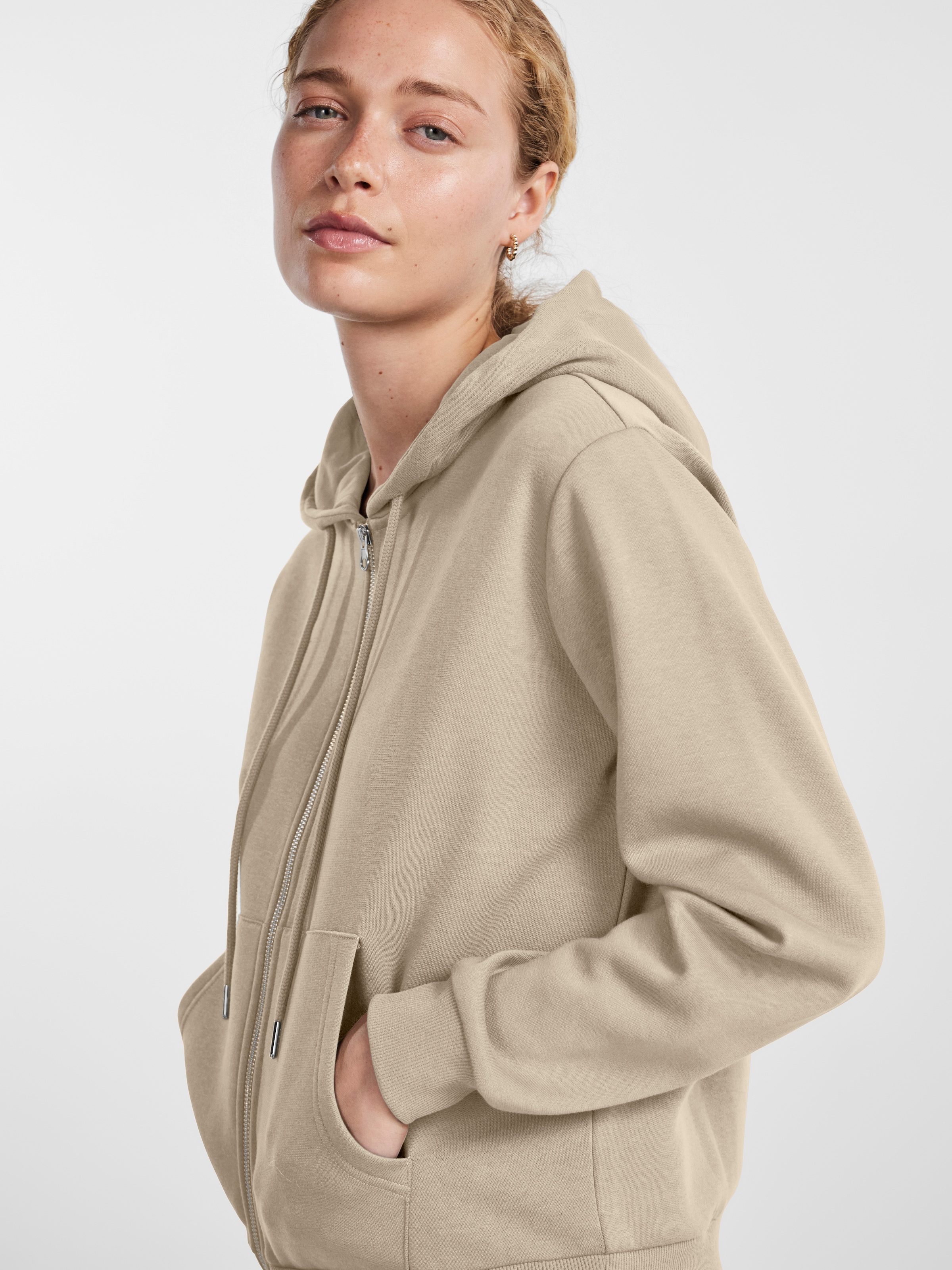 pieces Kapuzensweatshirt »PCCHILLI LS ZIP HOODIE NOOS BC«