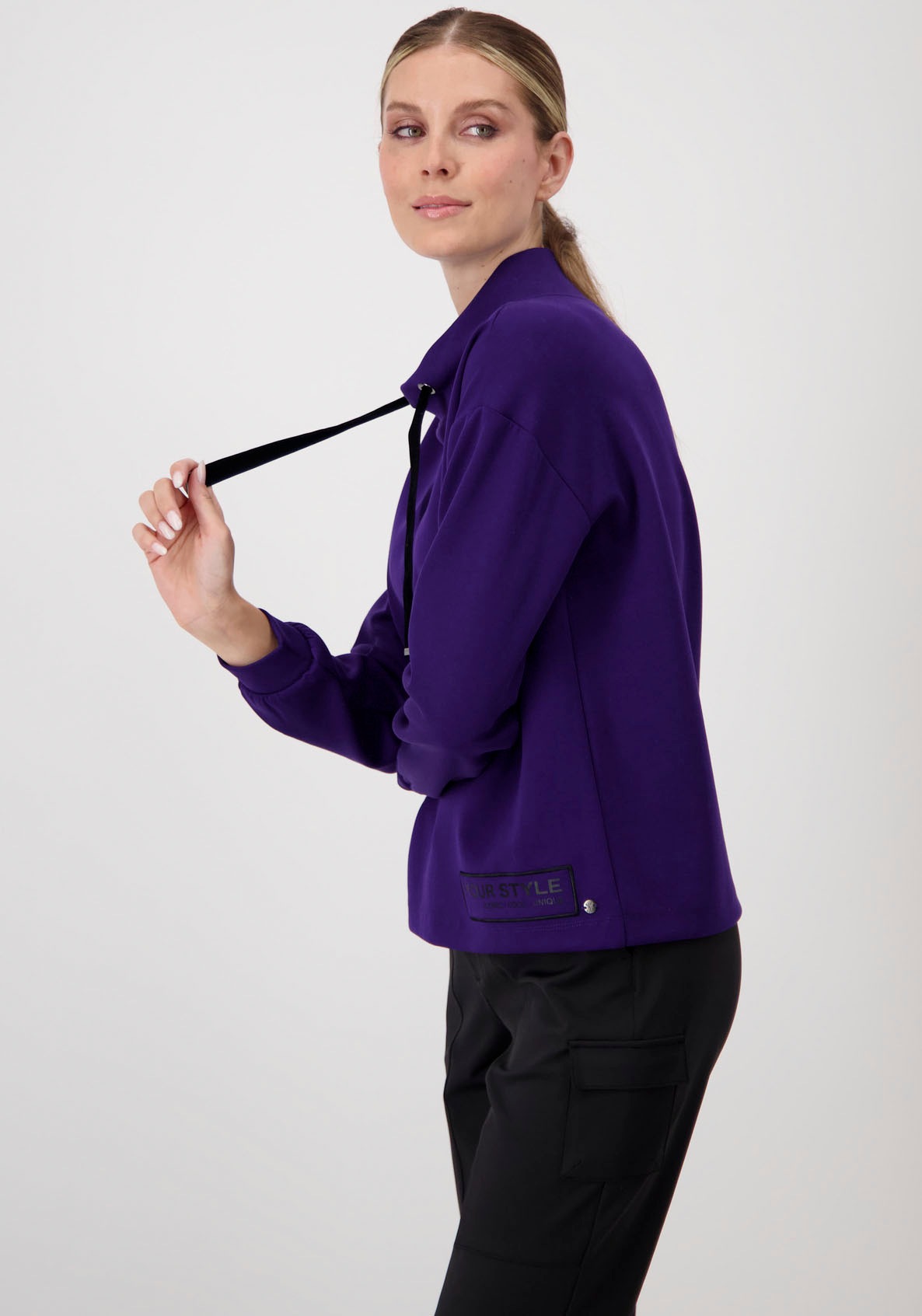 Monari Sweatshirt, in angesagter Trendfarbe online kaufen bei  Jelmoli-Versand Schweiz