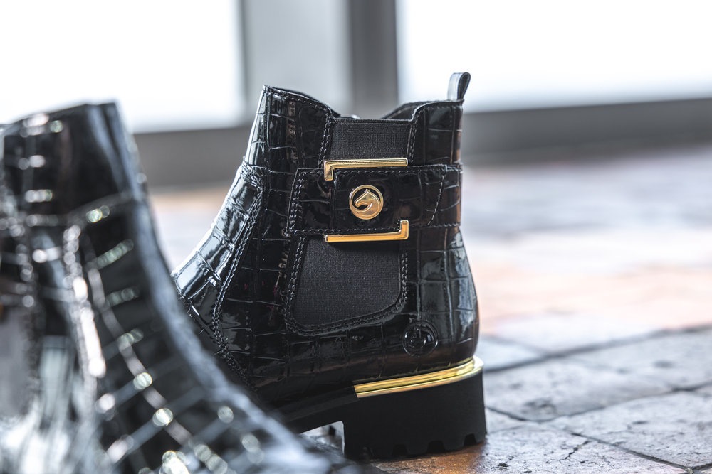 Remonte Chelseaboots, Blockabsatz, Boots, Stiefelette mit praktischem Innen-Reissverschluss
