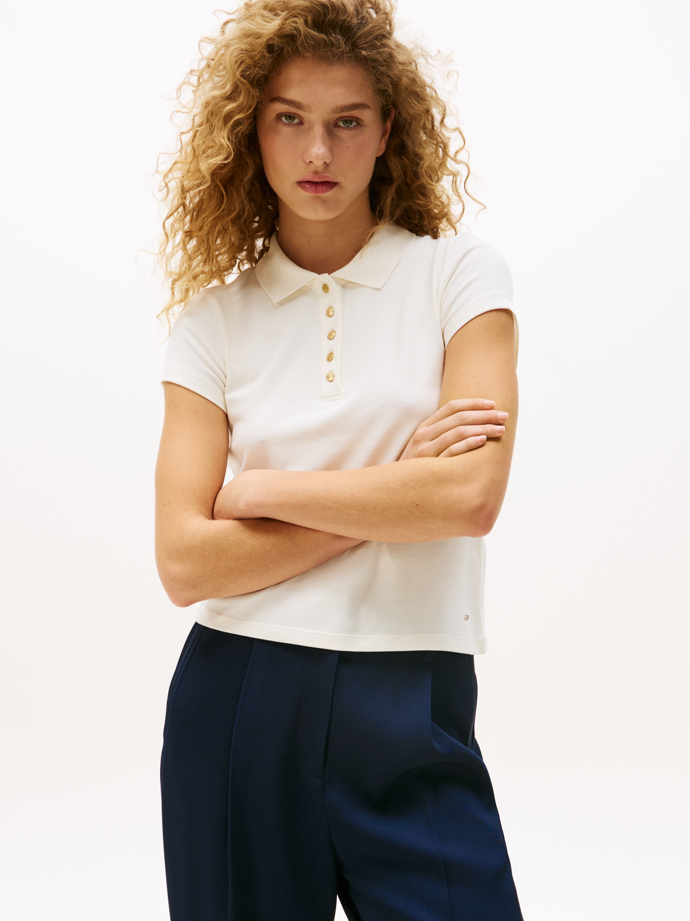 Tommy Hilfiger Poloshirt »GOLD BUTTON SLIM SS POLO« mit goldfarbenen Knopf