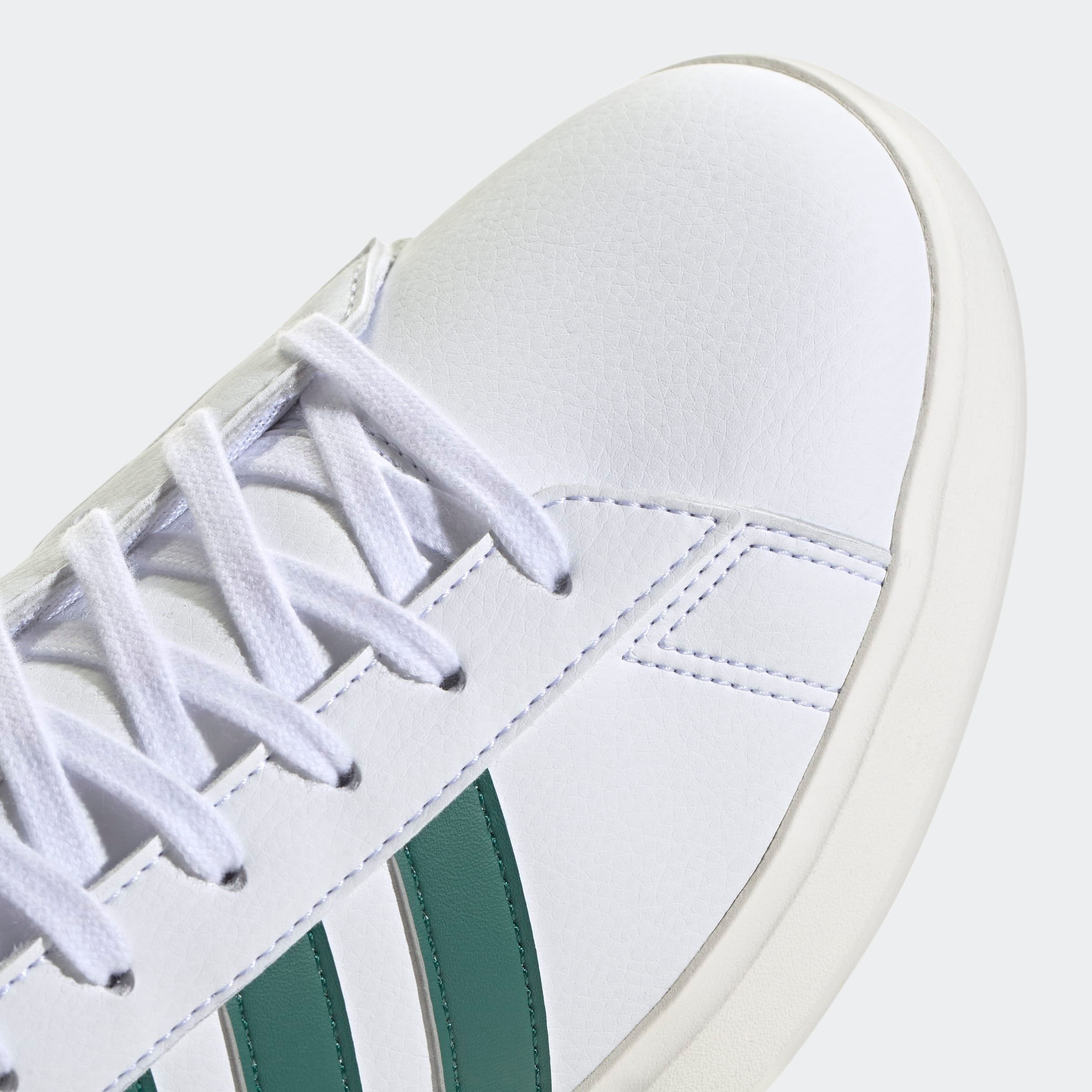 adidas Sportswear Sneaker »GRAND COURT CLOUDFOAM COMFORT«, Design auf den Spuren des adidas Superstar