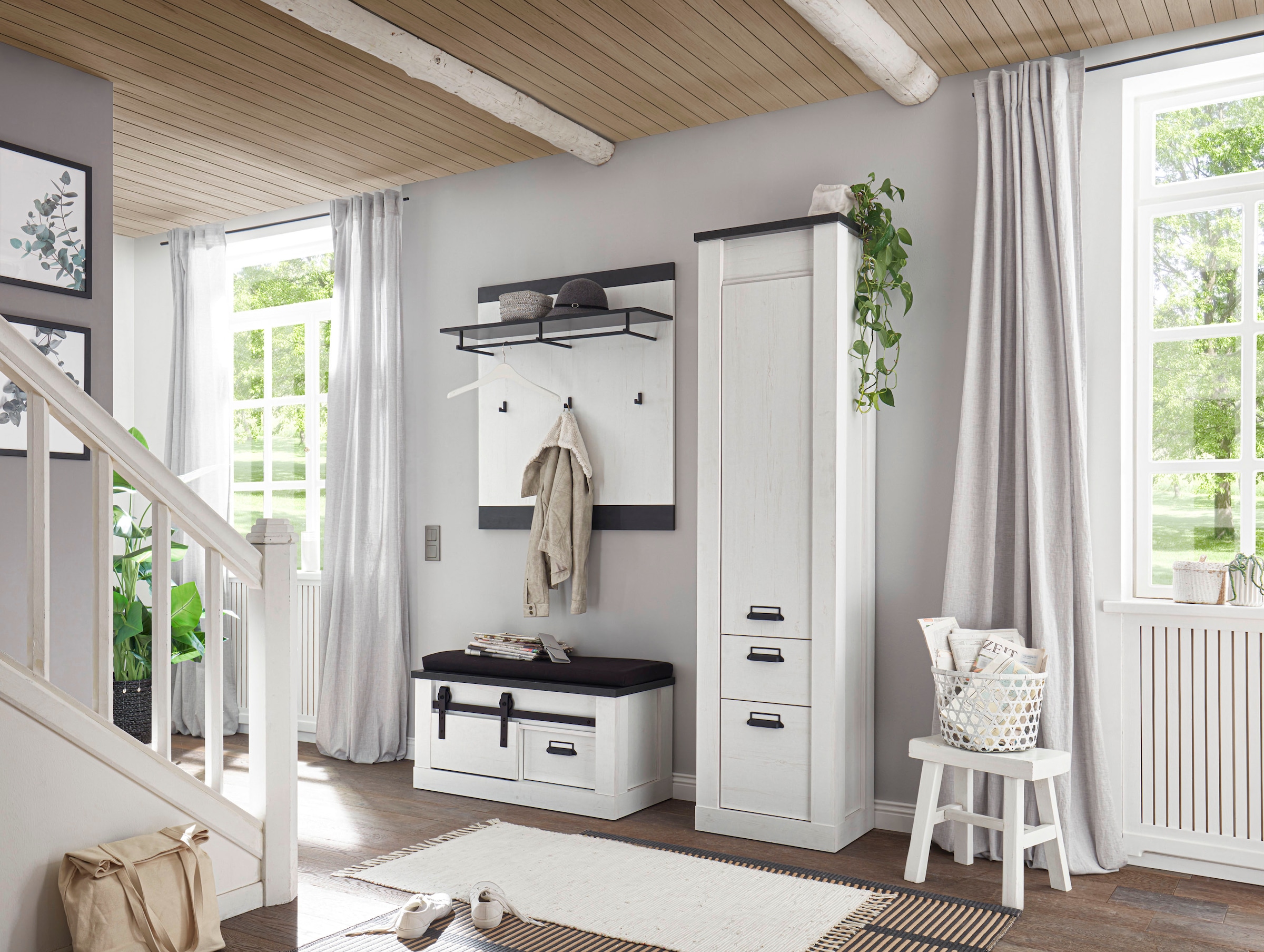 Home affaire Mehrzweckschrank »SHERWOOD«, in modernem Holz Dekor, mit Apothekergriffen aus Metall, Höhe 201 cm