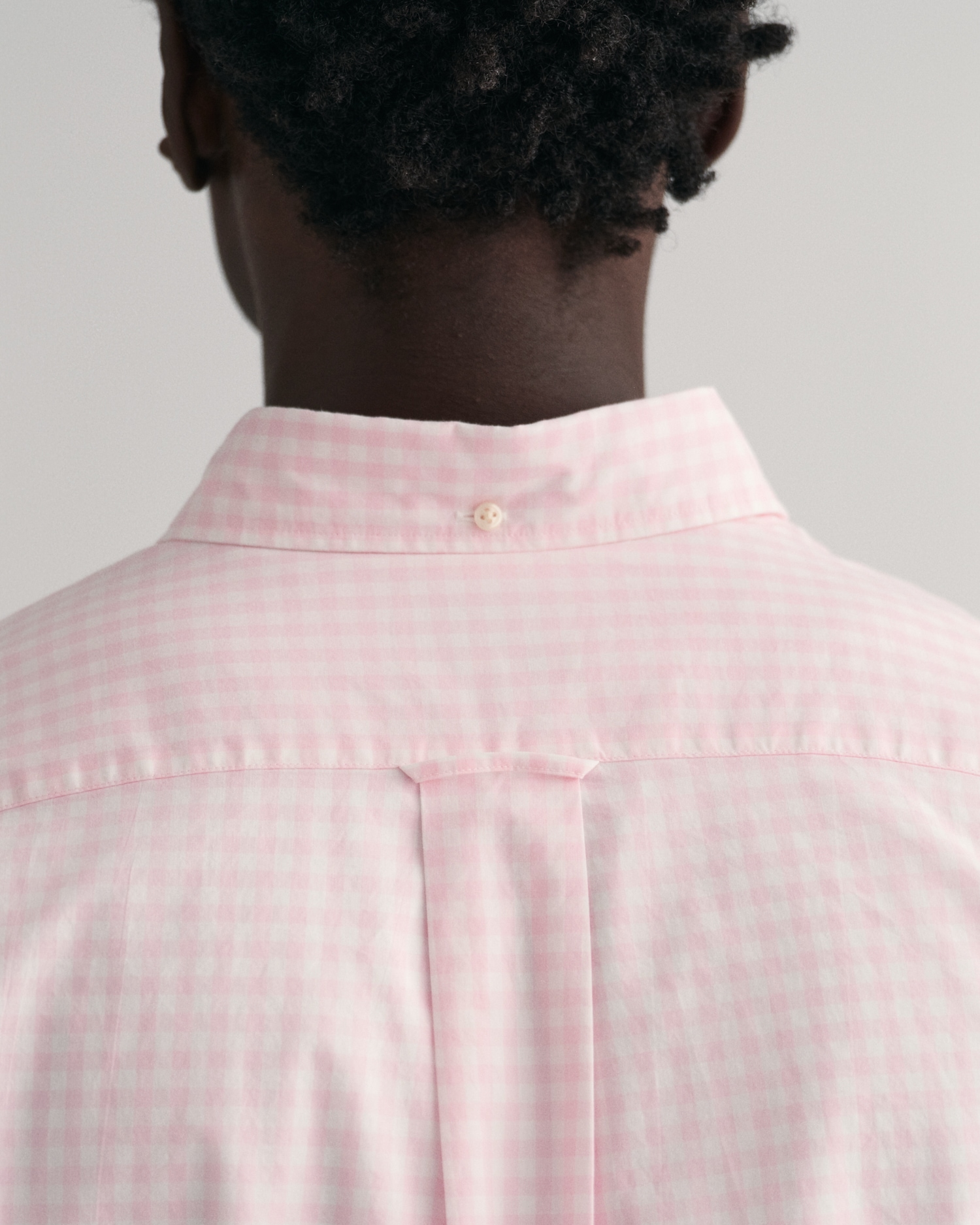 Gant Langarmhemd »REG POPLIN GINGHAM SHIRT«, mit Logostickerei auf der Brust