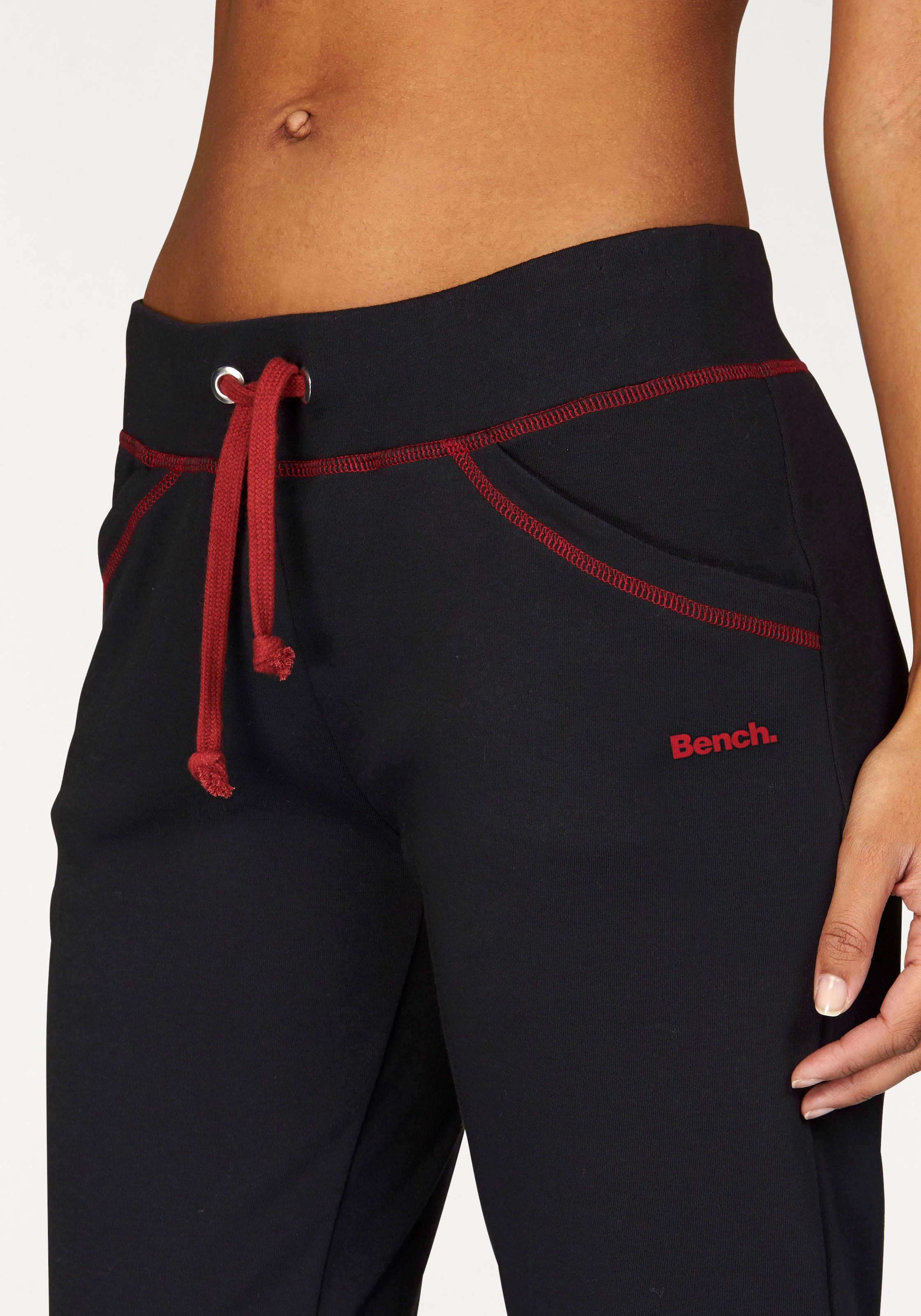 shoppen bei mit online Jelmoli-Versand Schweiz Bench. Relaxhose, kontrastfarbenen Nähten ♕