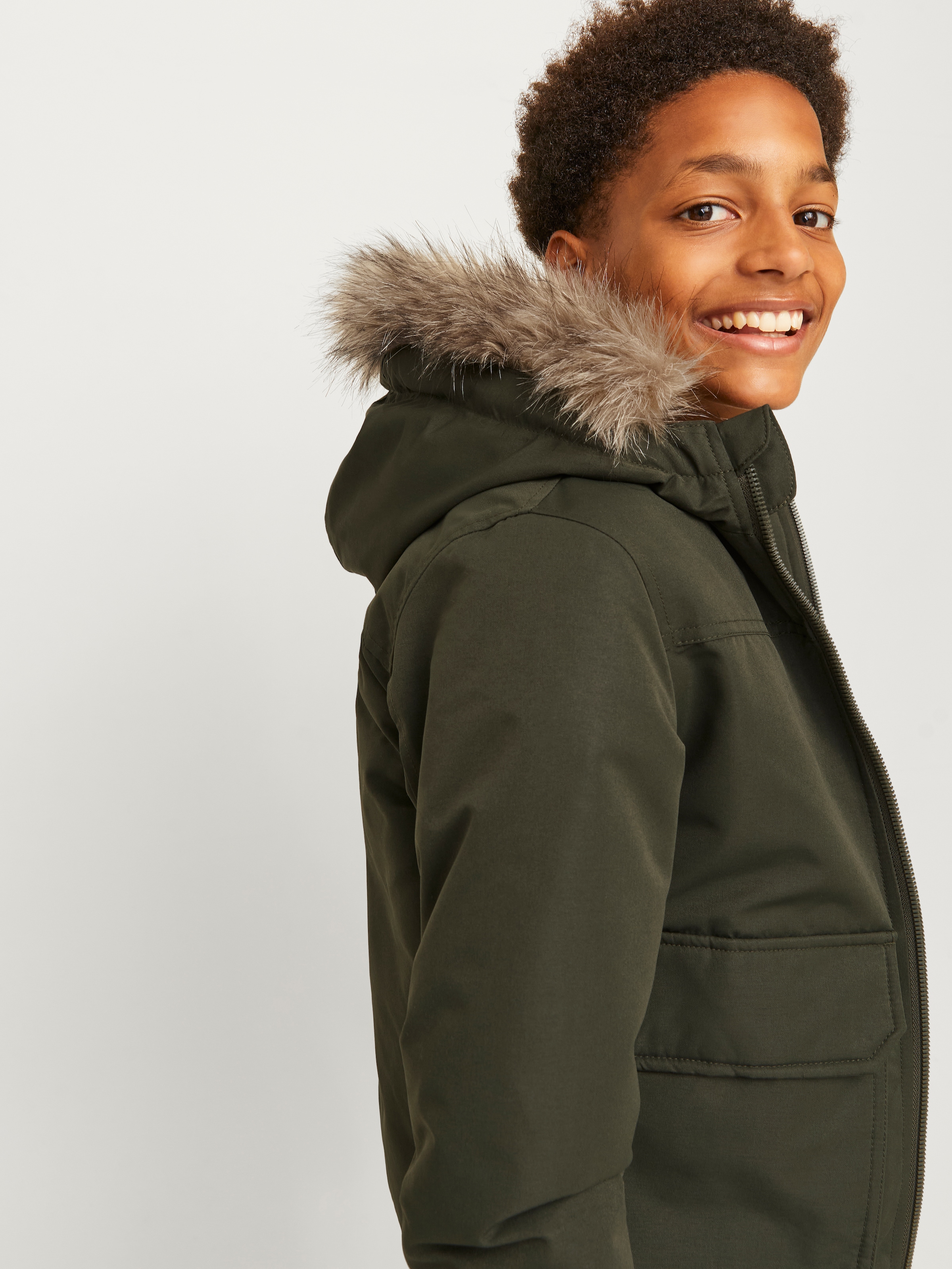 Jack & Jones Junior Outdoorjacke »JJECONSTRUCT DETACHABLE FUR BOMBER JNR«, mit Kapuze