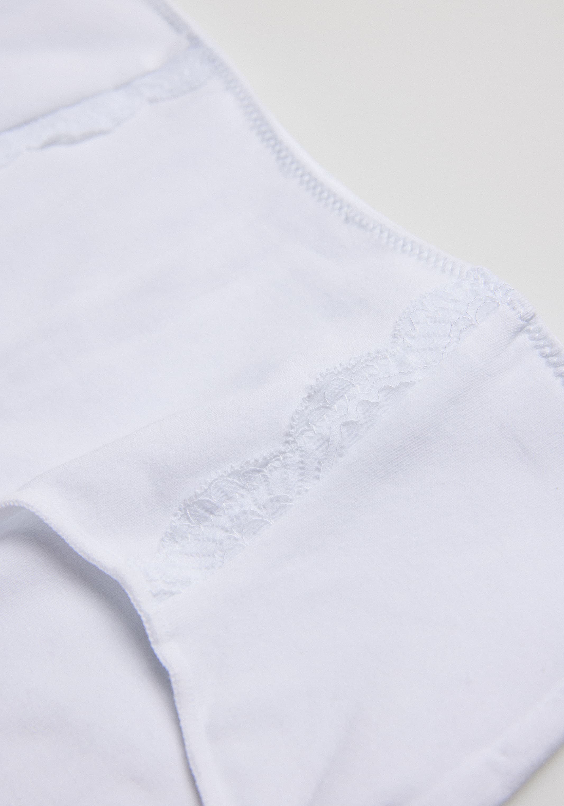 YSABEL MORA Maxislip »BASIC COLLECTION COTTON WITH LACE«, (3er Pack), mit romantischem Touch durch Spitzen-Applikationen