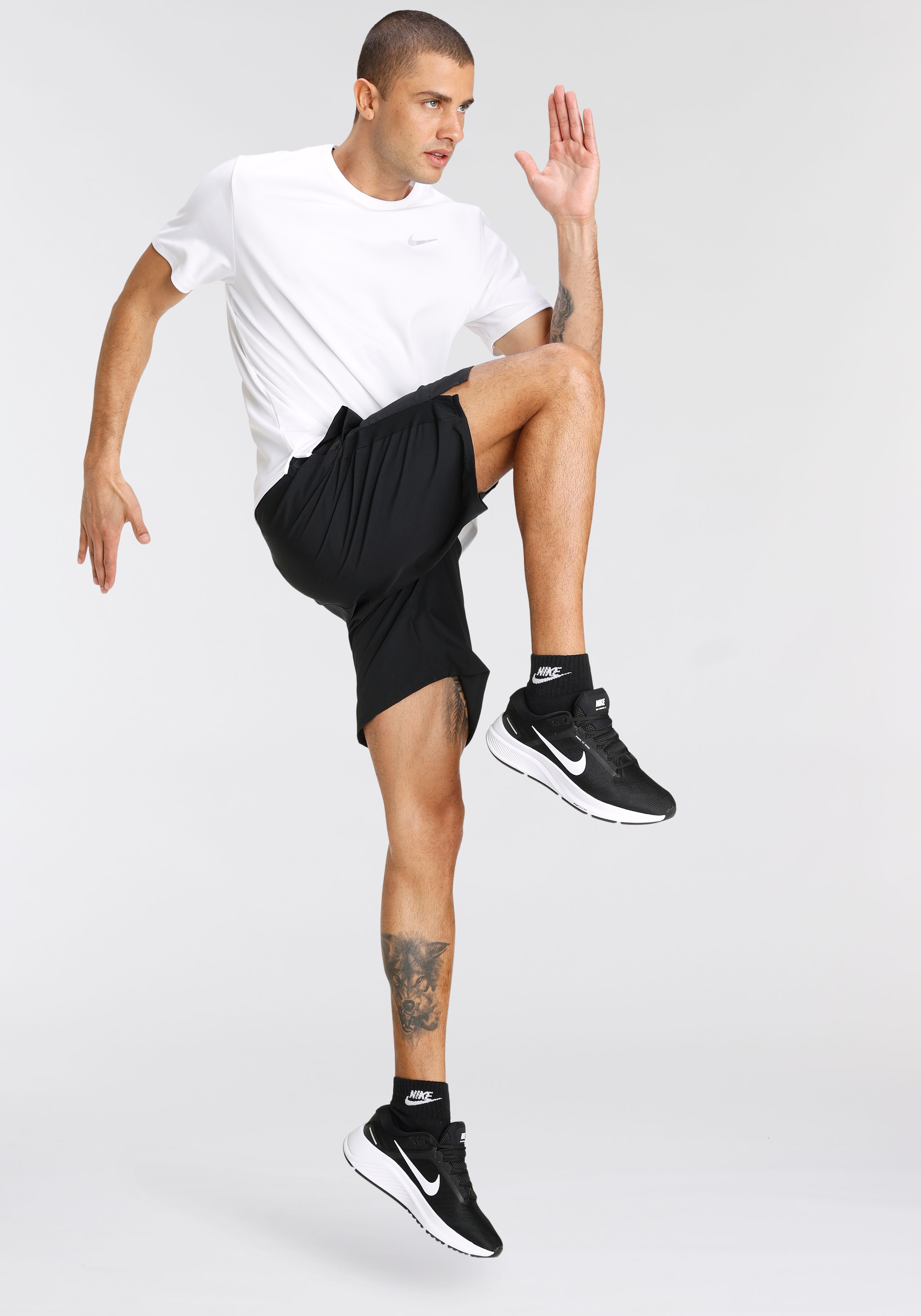 Nike Laufshirt »DRI-FIT UV MILER MEN'S SHORT-SLEEVE RUNNING TOP« kaufen