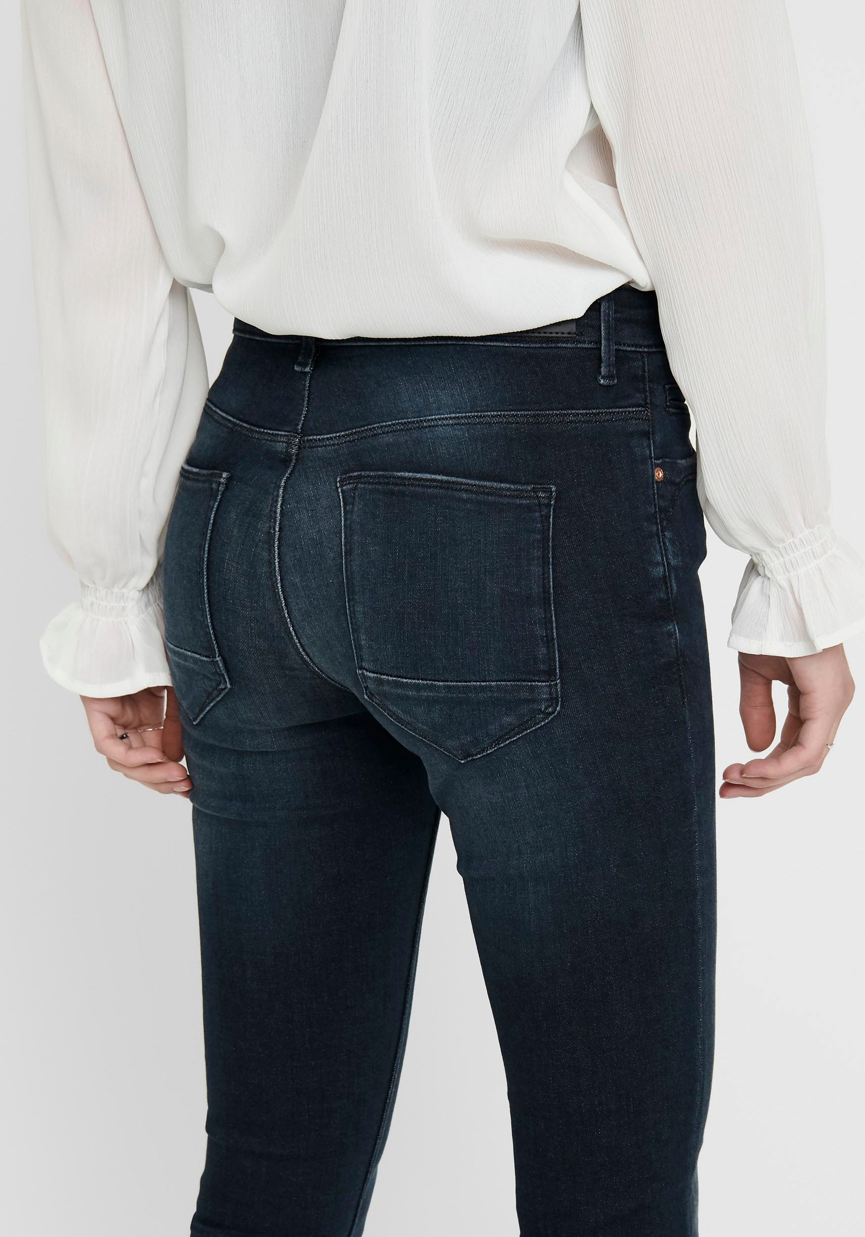 ONLY Skinny-fit-Jeans »ONLKENDELL LIFE REG SK ANKLE«, mit Zipper am Saum