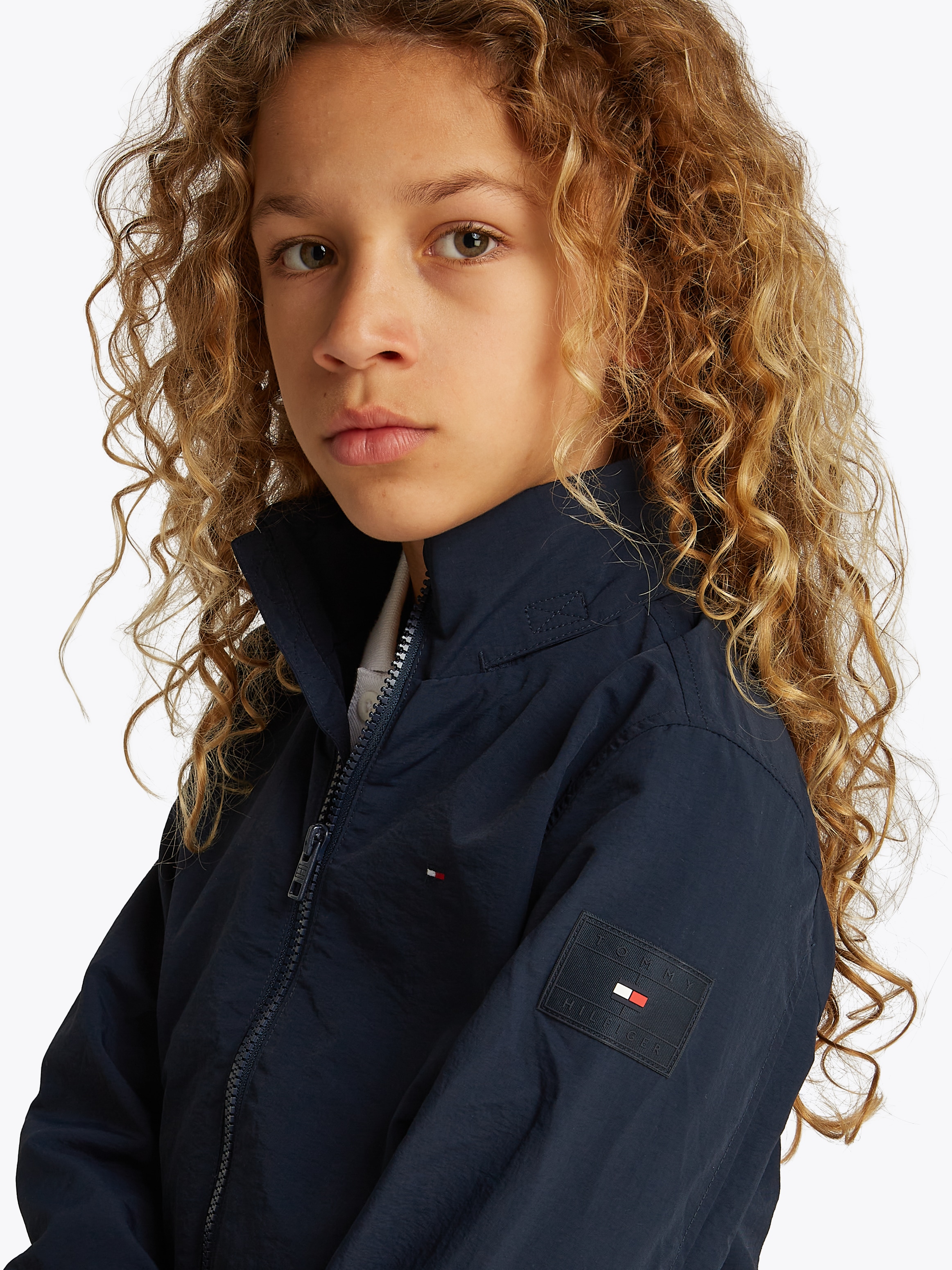 Tommy Hilfiger Outdoorjacke »ESSENTIAL JACKET«, mit Logo-Patch