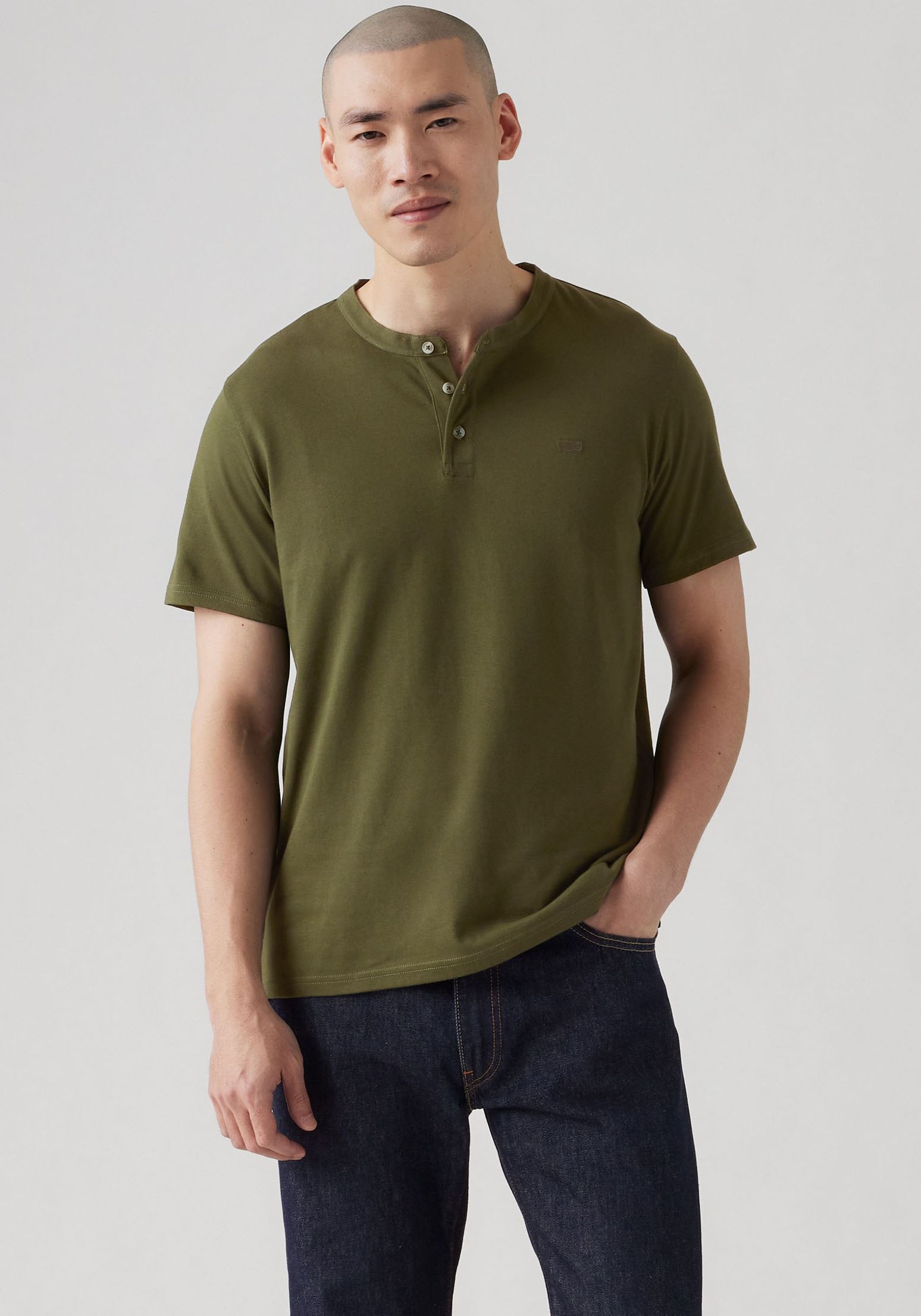 Levi's® Henleyshirt mit Logo Stickerei