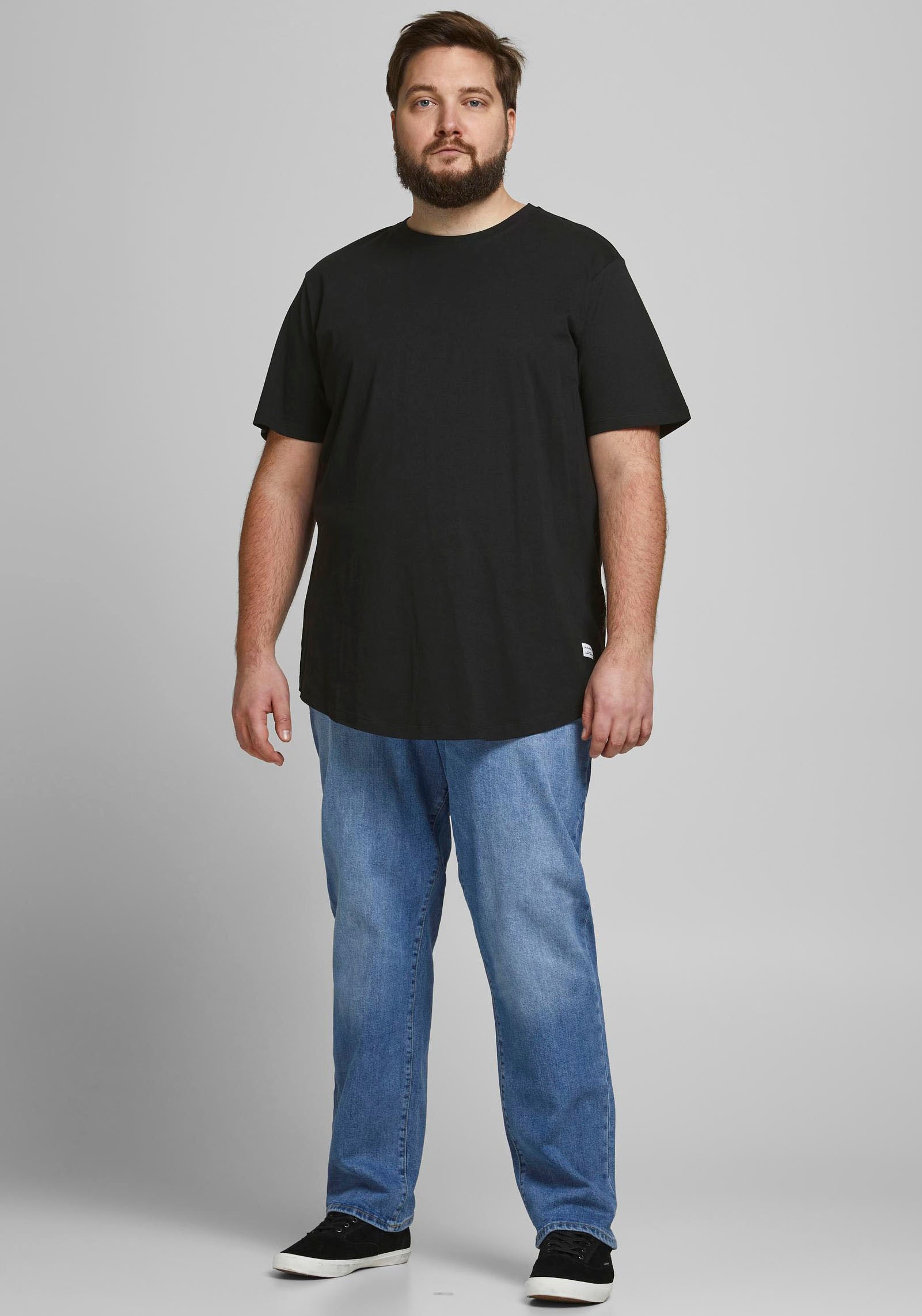 Jack & Jones PlusSize T-Shirt »NOA TEE«, mit abgerundetem Saum, bis Grösse 6XL