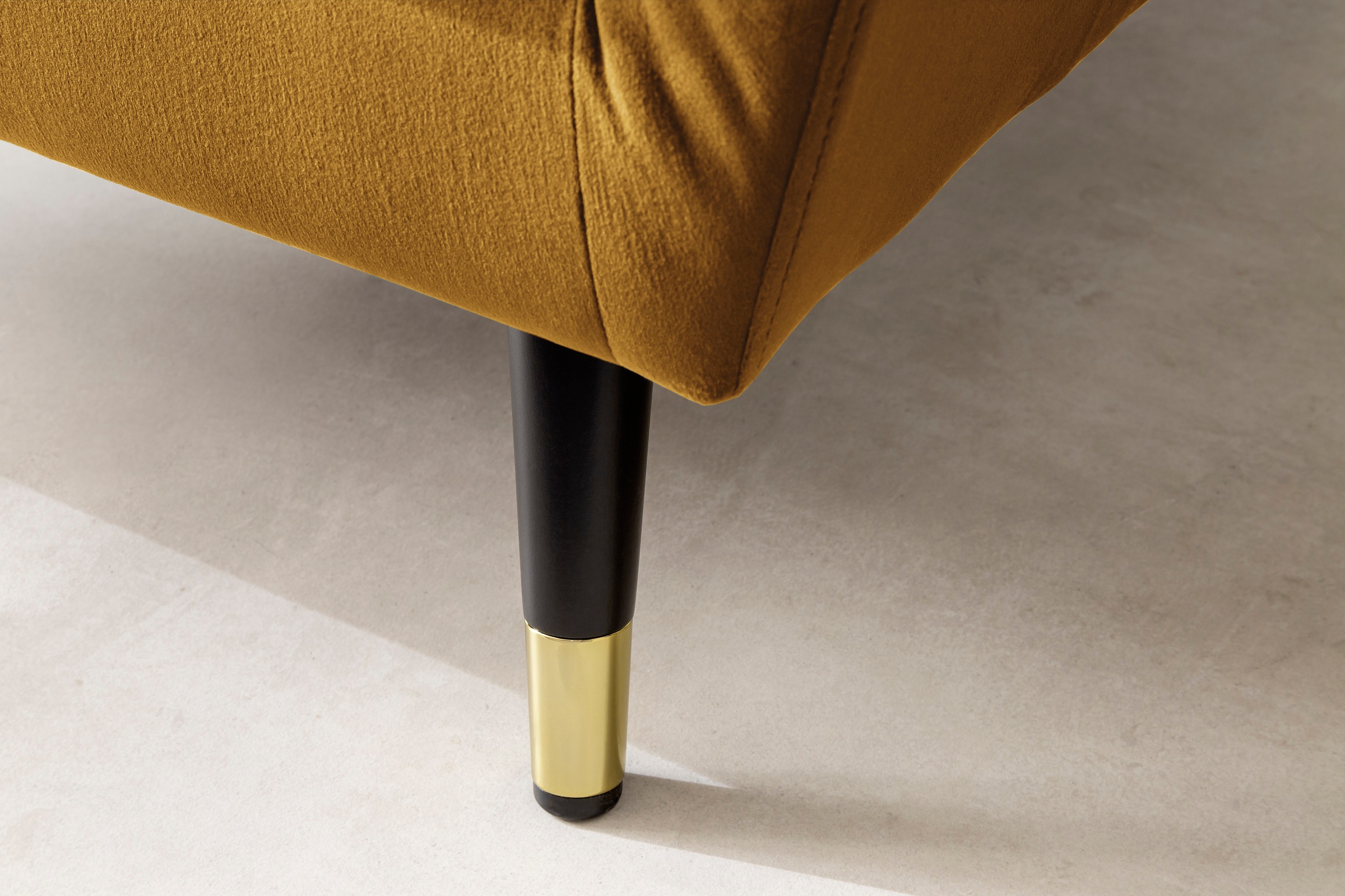 Trends by HG Ecksofa »Amira L-Form«, mit Strasssteinen und goldfarben Applikationen