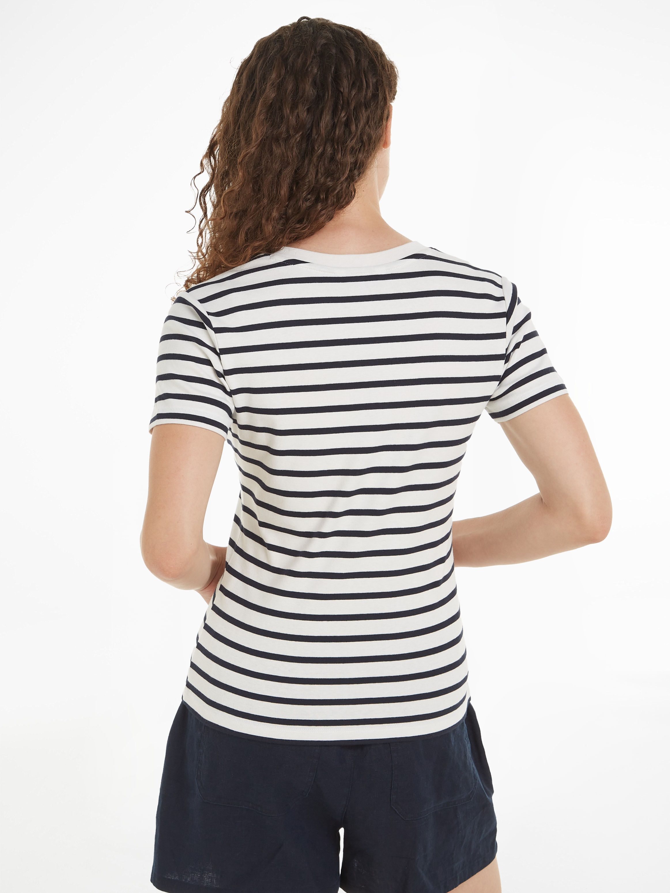 Tommy Hilfiger T-Shirt »CODY, Slim Fit«, mit V-Ausschnitt