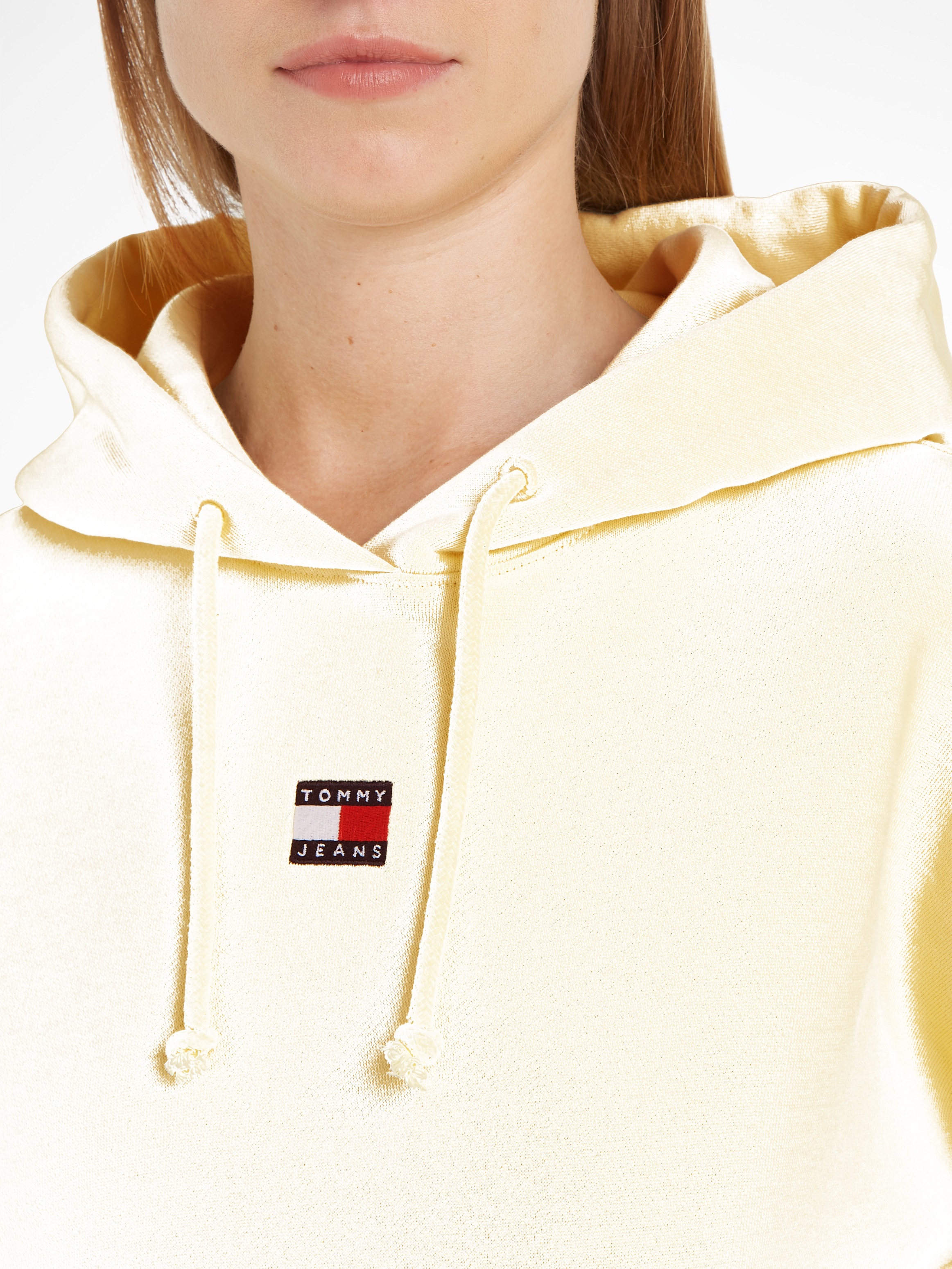 Tommy Jeans Kapuzensweatshirt »TJW BXY BADGE HOODIE«, mit Logostickerei